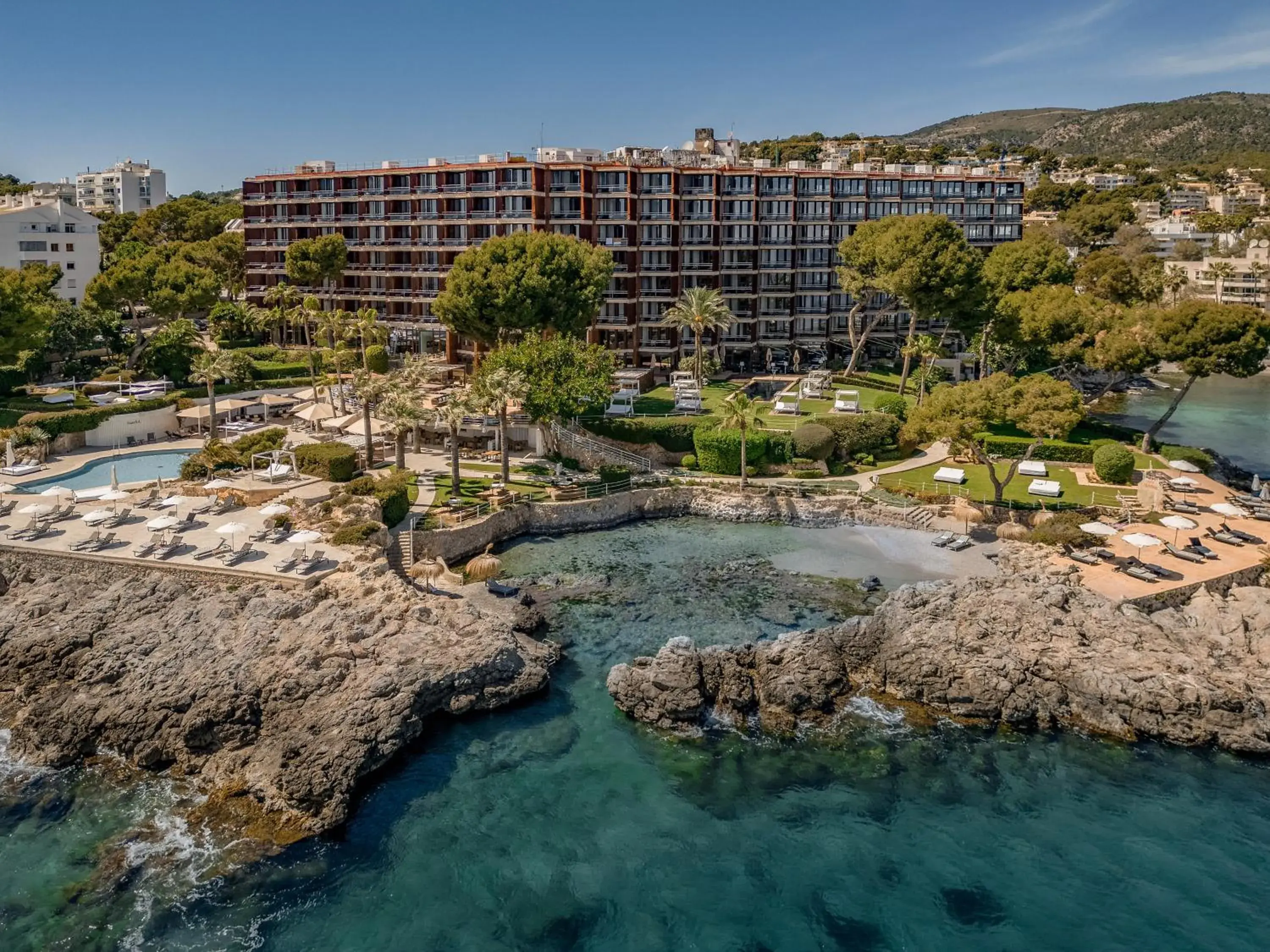 Property building in Hotel de Mar Gran Meliá - Adults Only - The Leading Hotels of the World Property building in Hotel de Mar Gran Meliá - Adults Only - The Leading Hotels of the World