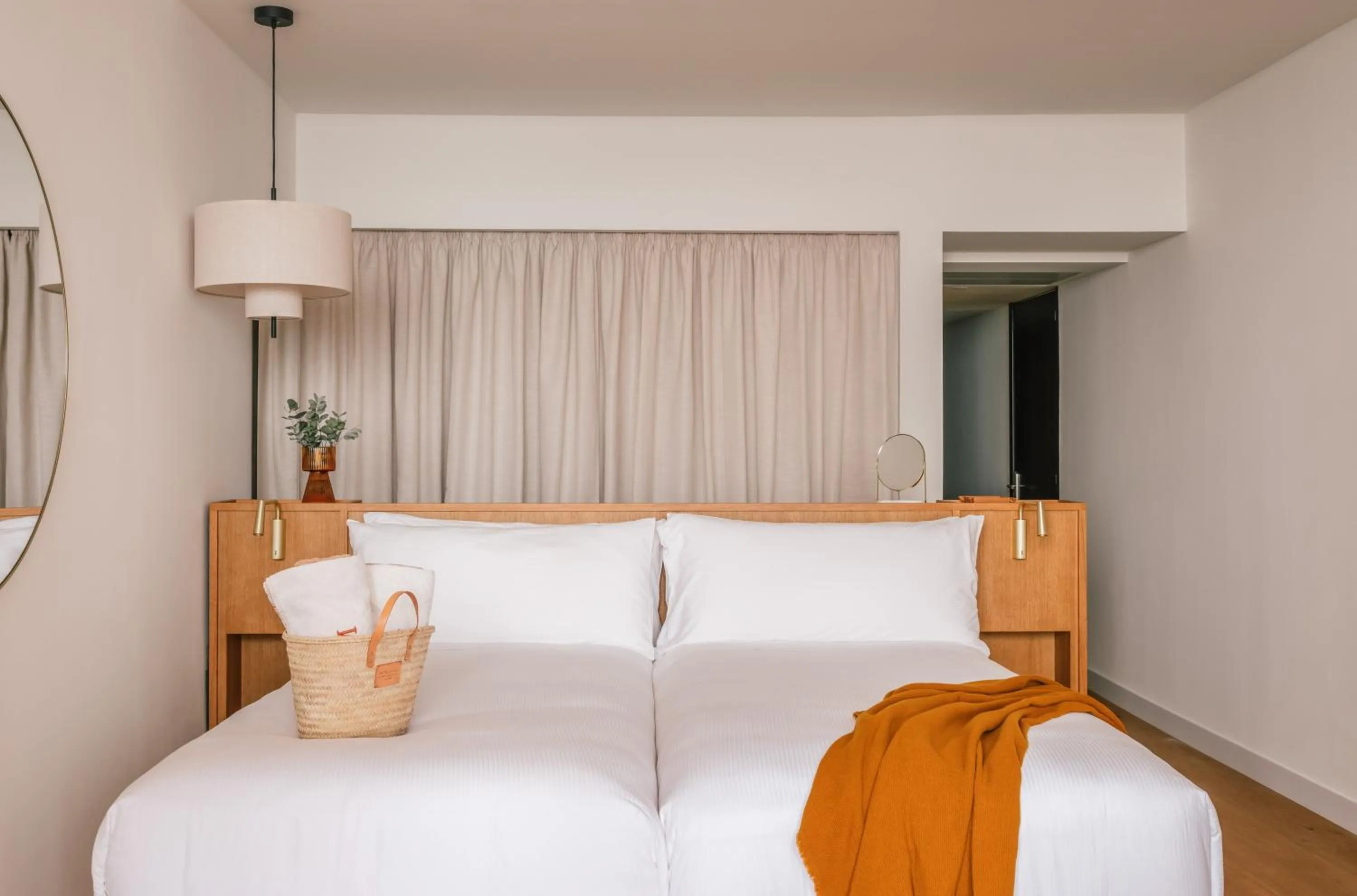 Bed in Hotel de Mar Gran Meliá - Adults Only - The Leading Hotels of the World