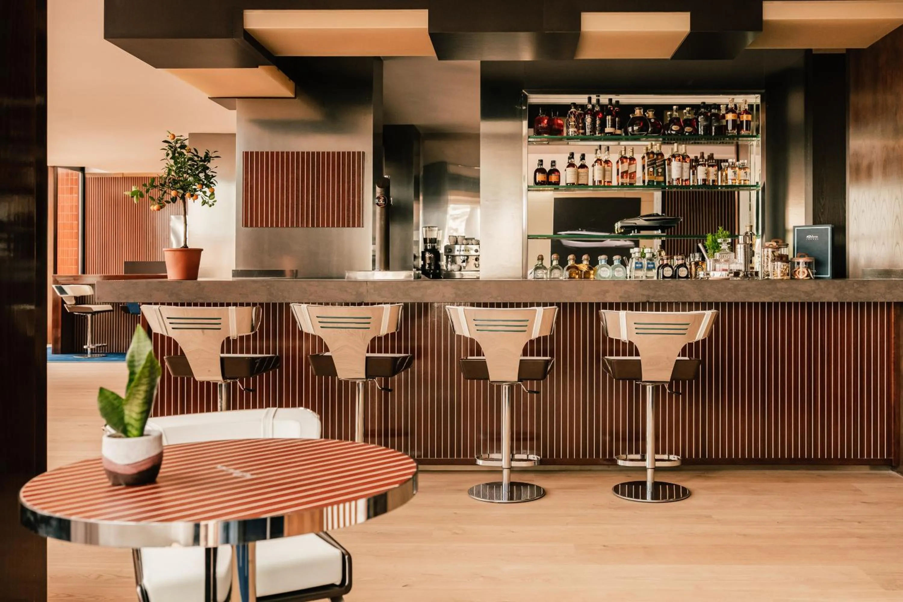 Lounge or bar in Hotel de Mar Gran Meliá - Adults Only - The Leading Hotels of the World