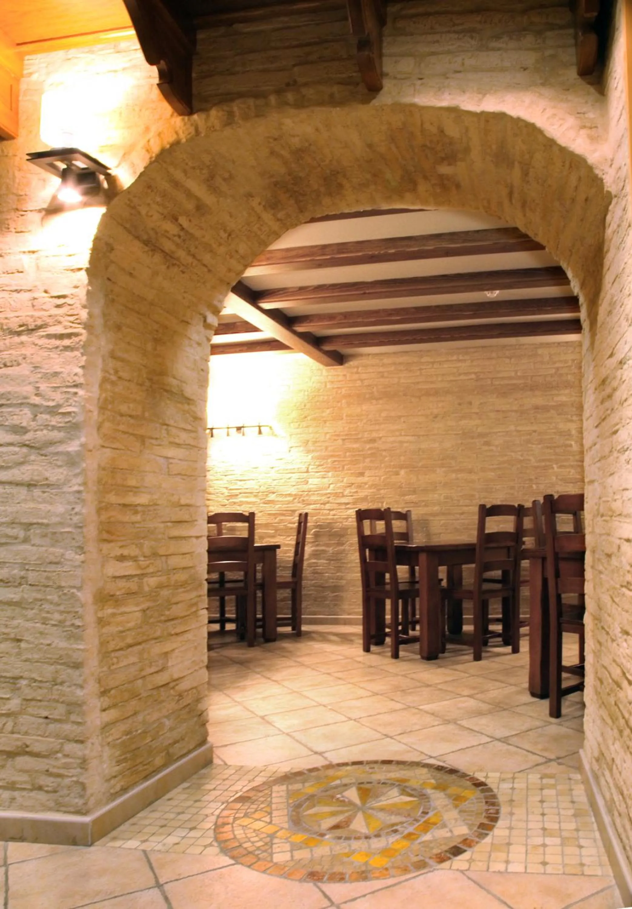 Restaurant/places to eat in Hotel Hispania