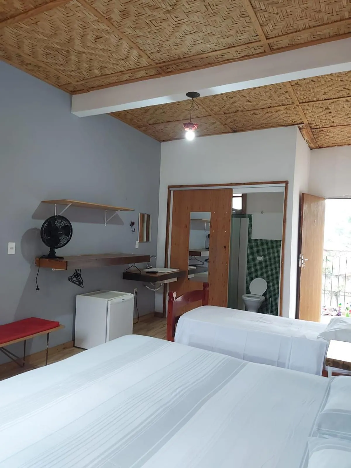 Santa Maria Hospedagem e Eventos e loja Boutique