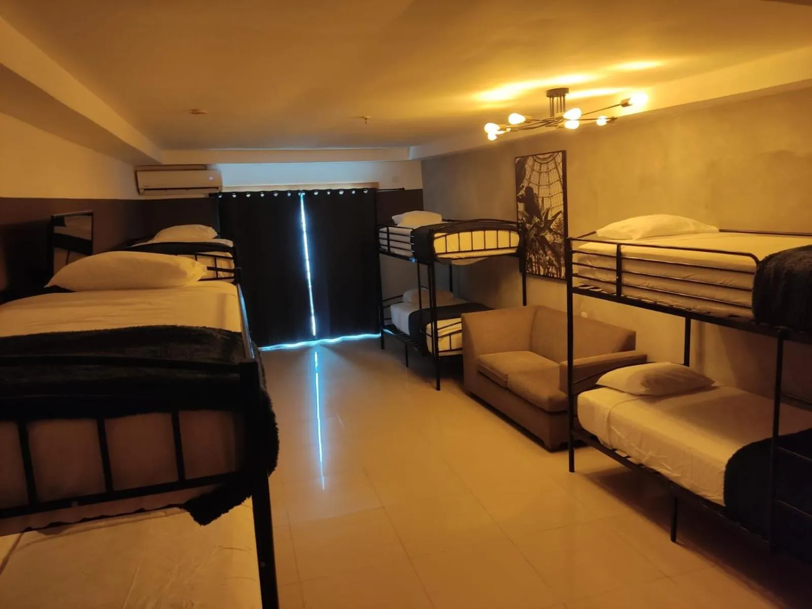 Bed in MARINN Tropical Vibes Hotel