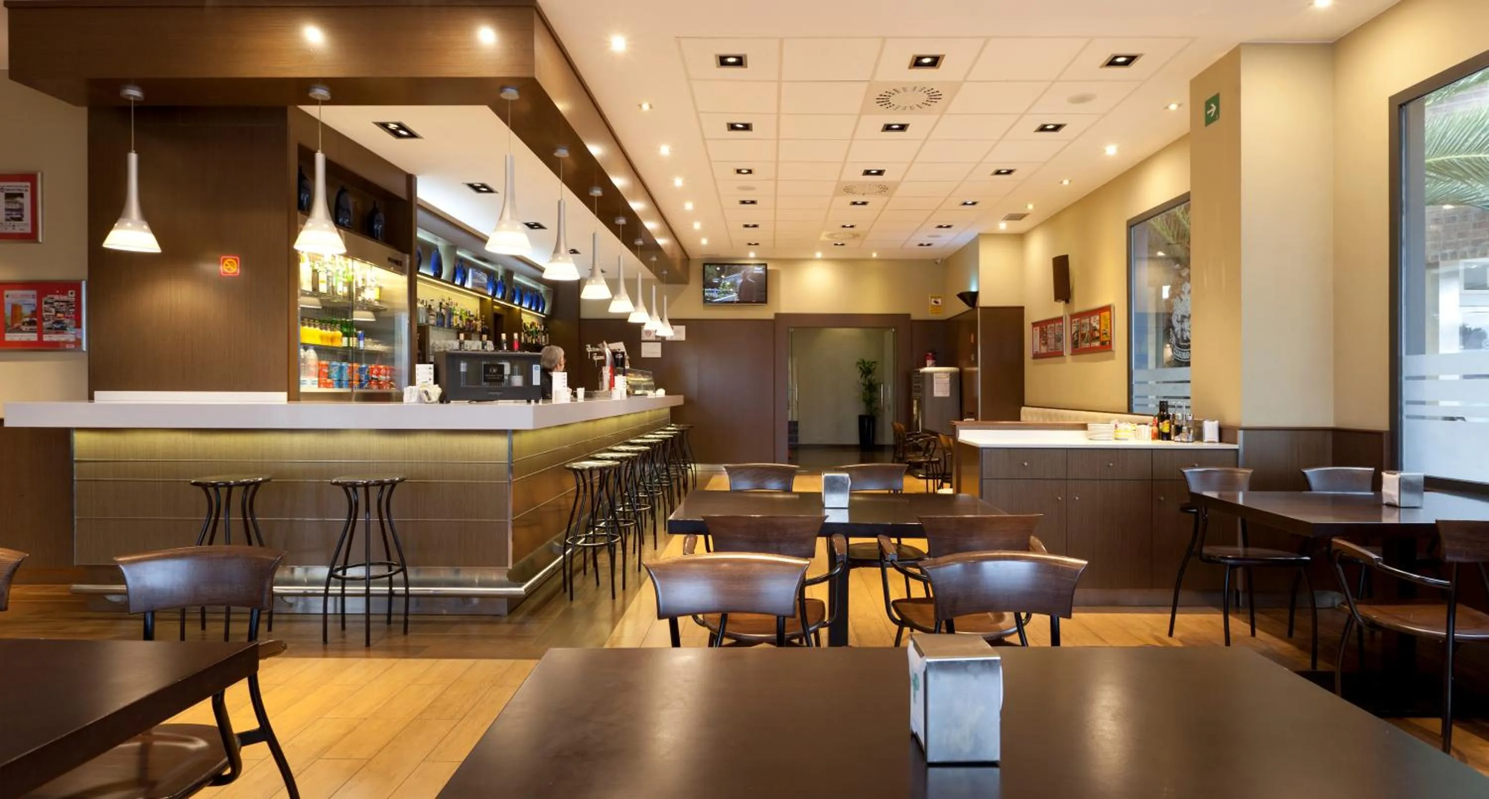 Lounge or bar in Hotel Ciudad de Alcañiz