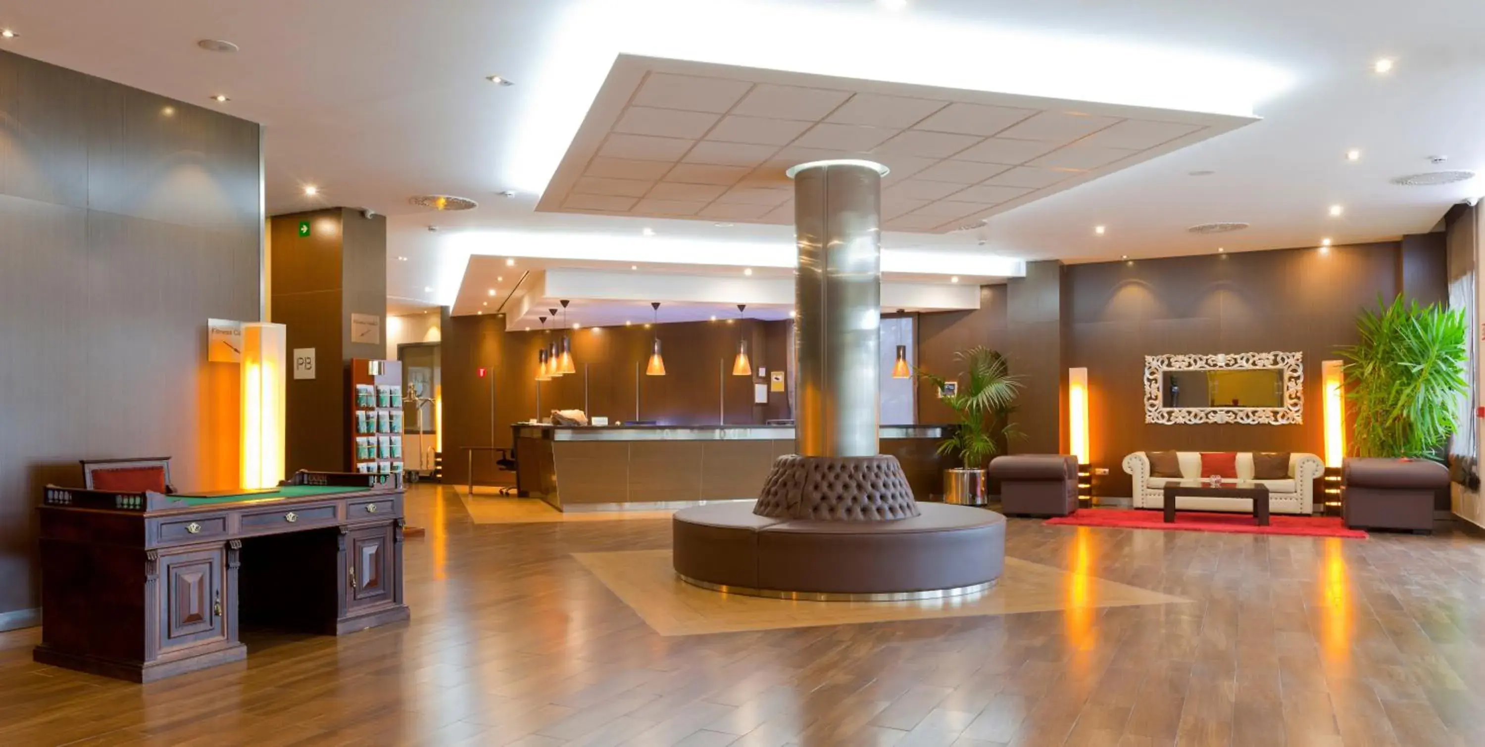 Facade/entrance in Hotel Ciudad de Alcañiz Facade/entrance in Hotel Ciudad de Alcañiz