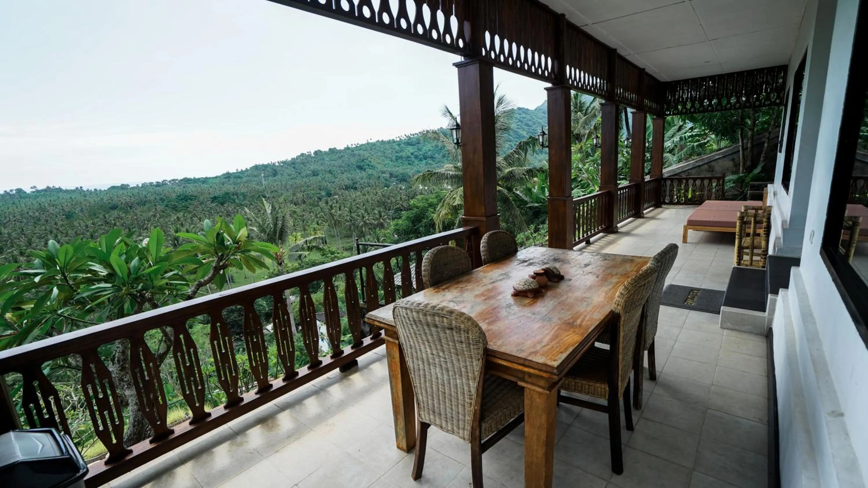 Balcony/Terrace in The Lavana Villa Lombok Sunset