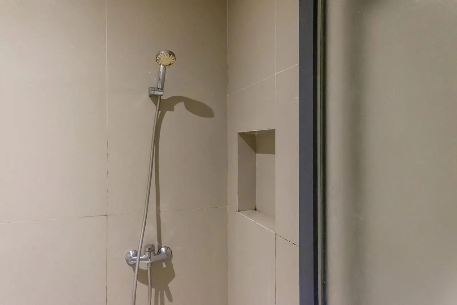 Bathroom in Mono Coliving Kencana, Surabaya