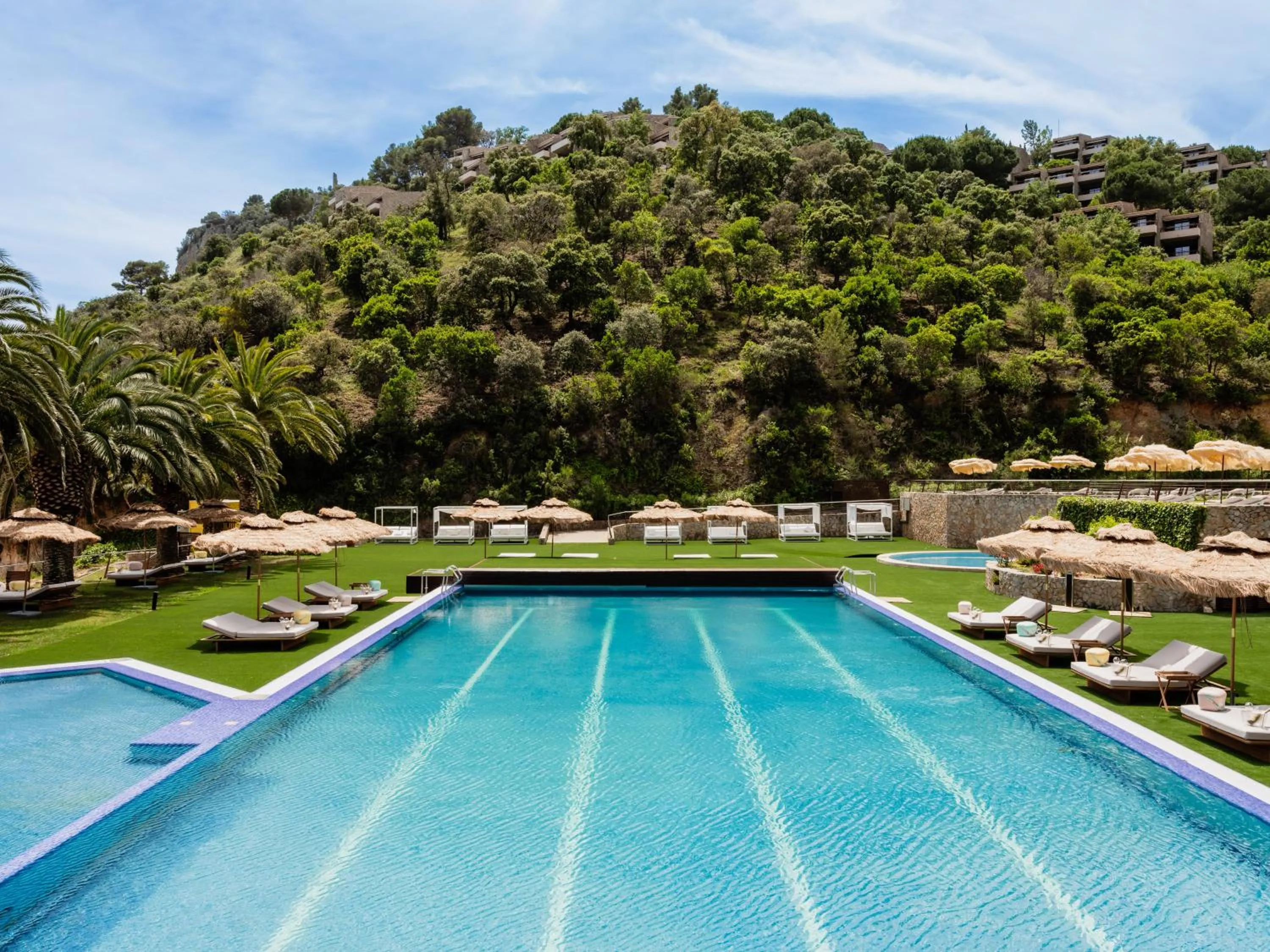 Natural landscape, Swimming Pool in Pola Giverola Resort