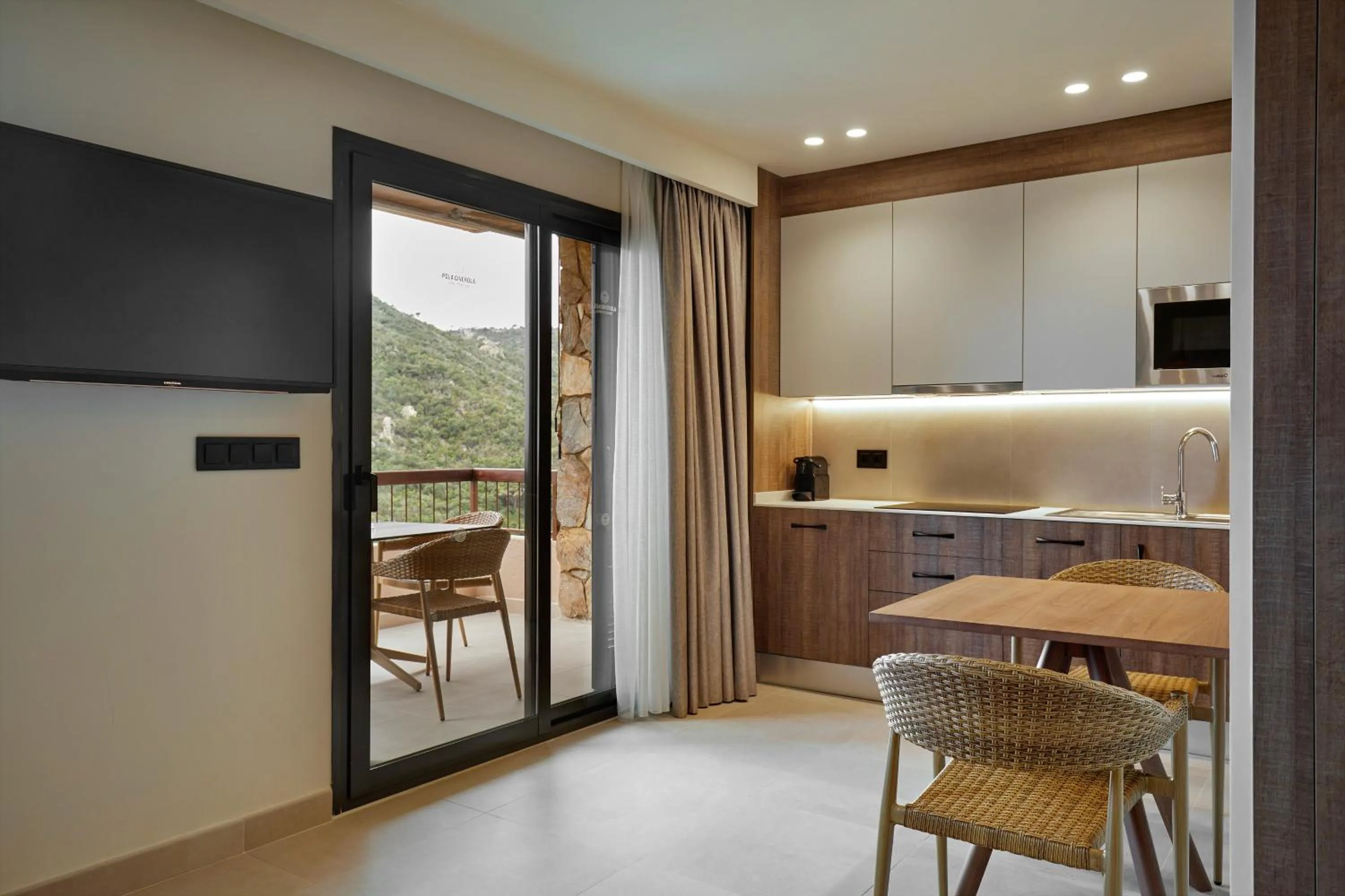 Kitchen or kitchenette in Zel Costa Brava