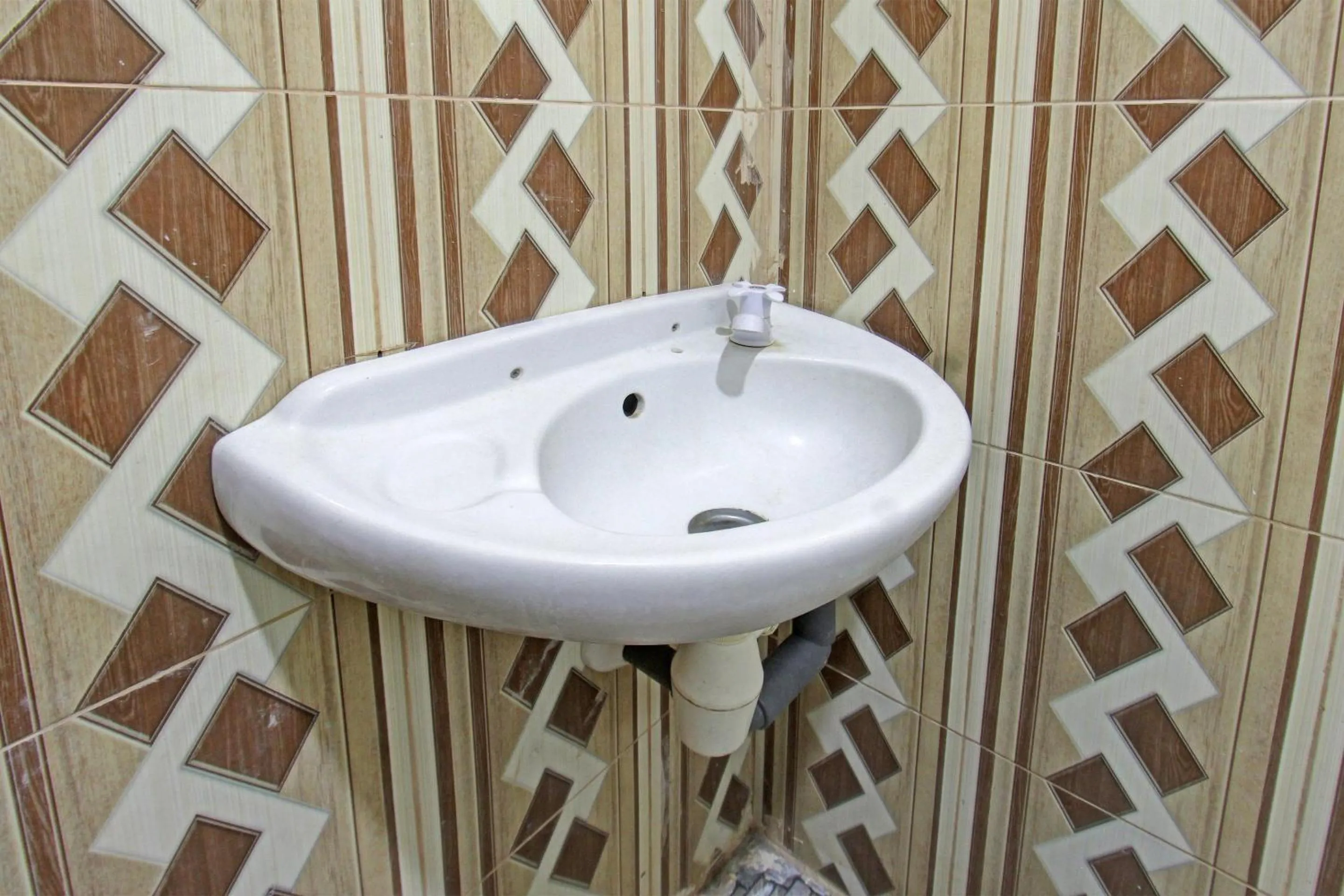 Bathroom in Hotel O Panorama Rinjani LodgeNearTaman Nasional Gunung Rinjani