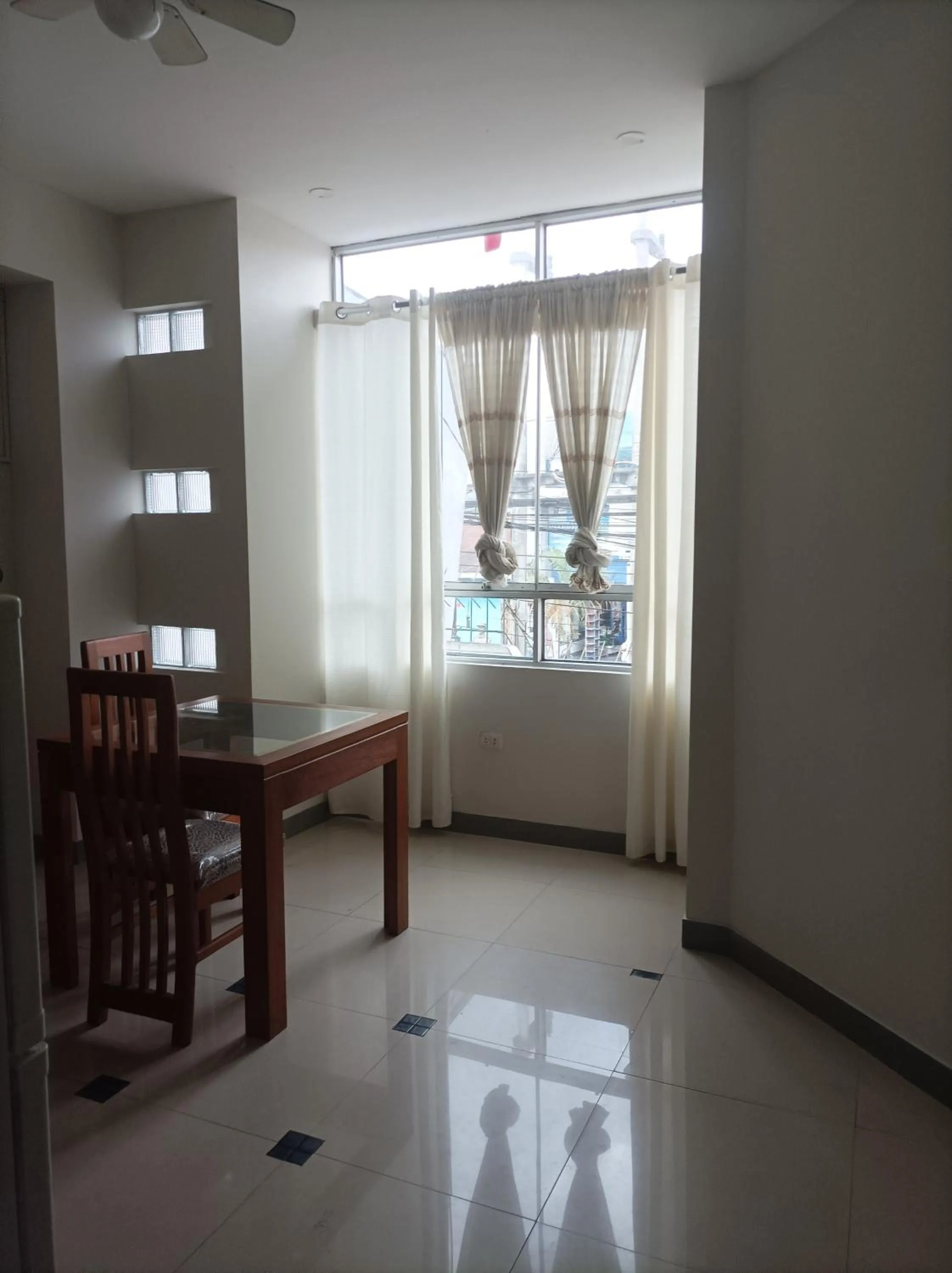 Dining area in Emanuel&Cavita