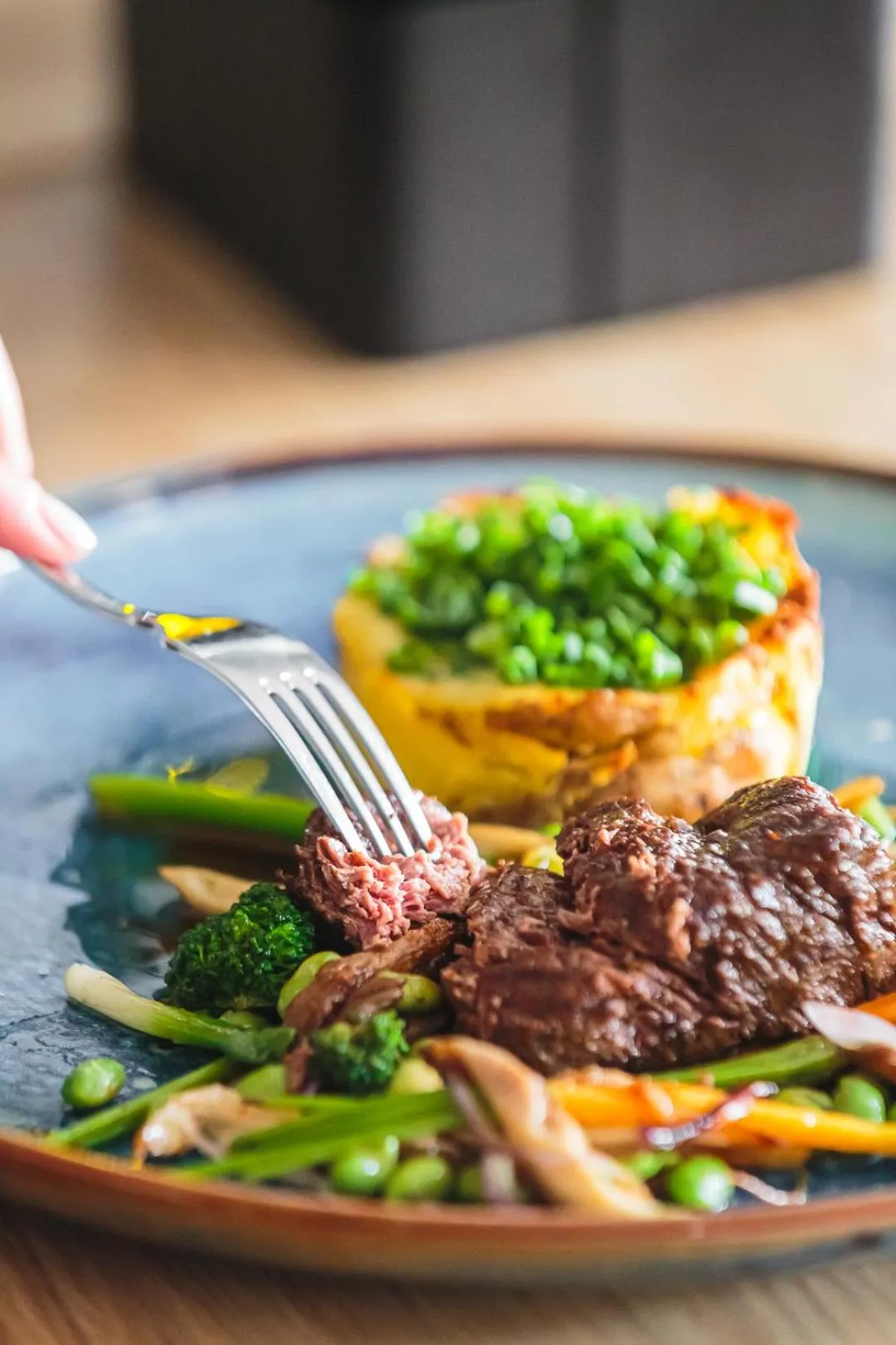 Restaurant/places to eat in Hotel Akwawit