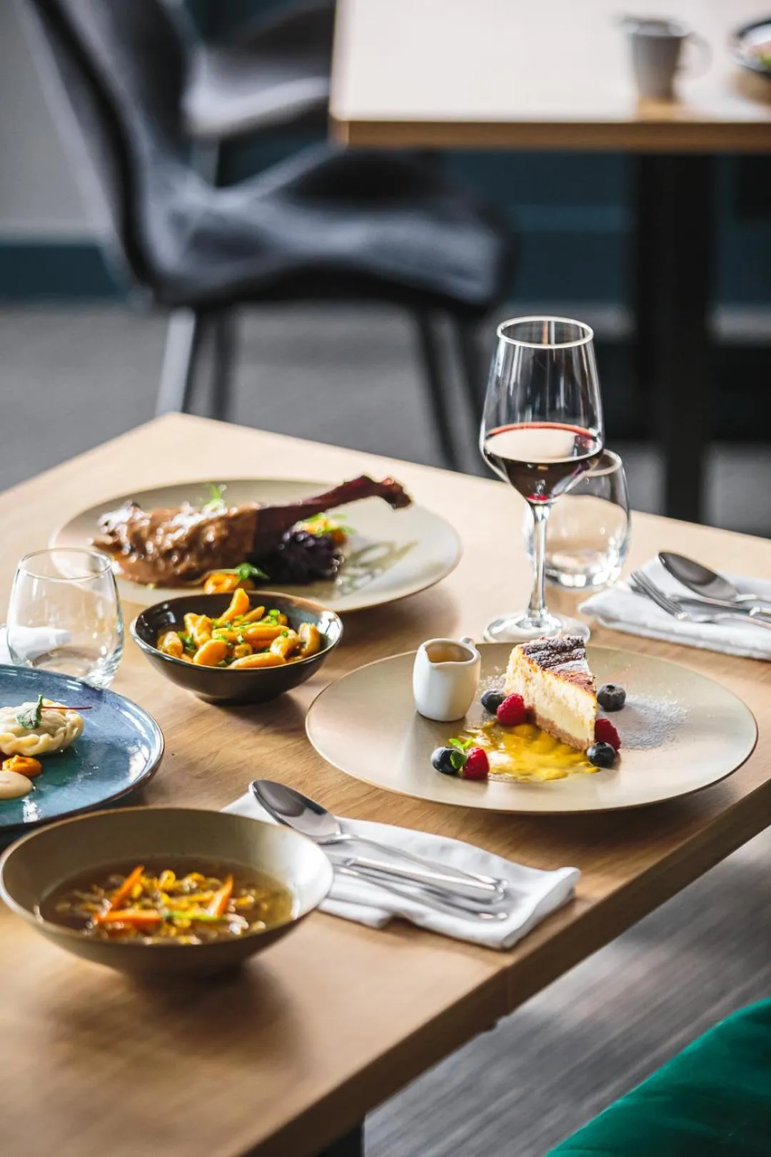 Food and drinks in Hotel Akwawit