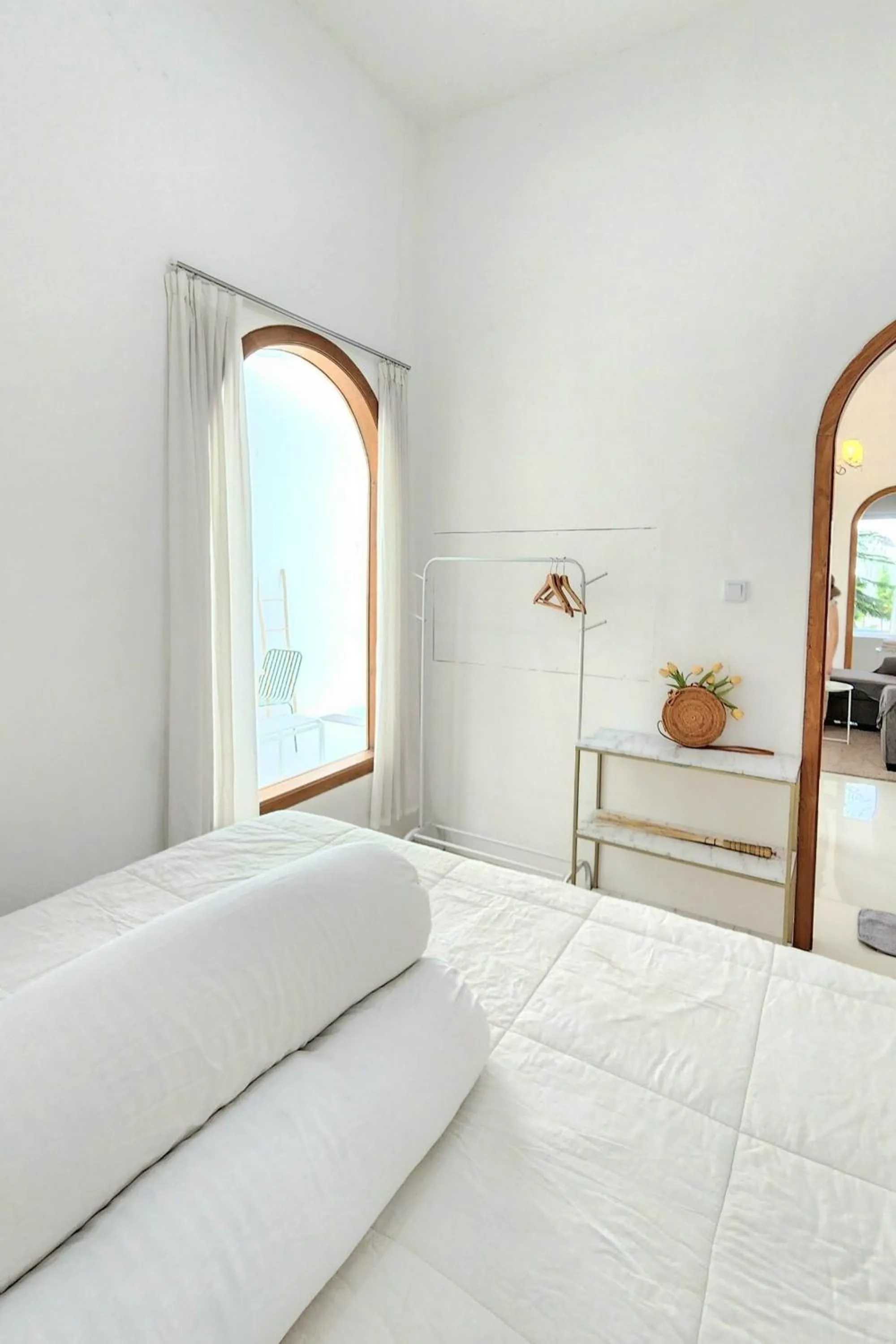 Bedroom, Bed in Floraison Living Villa Yogyakarta