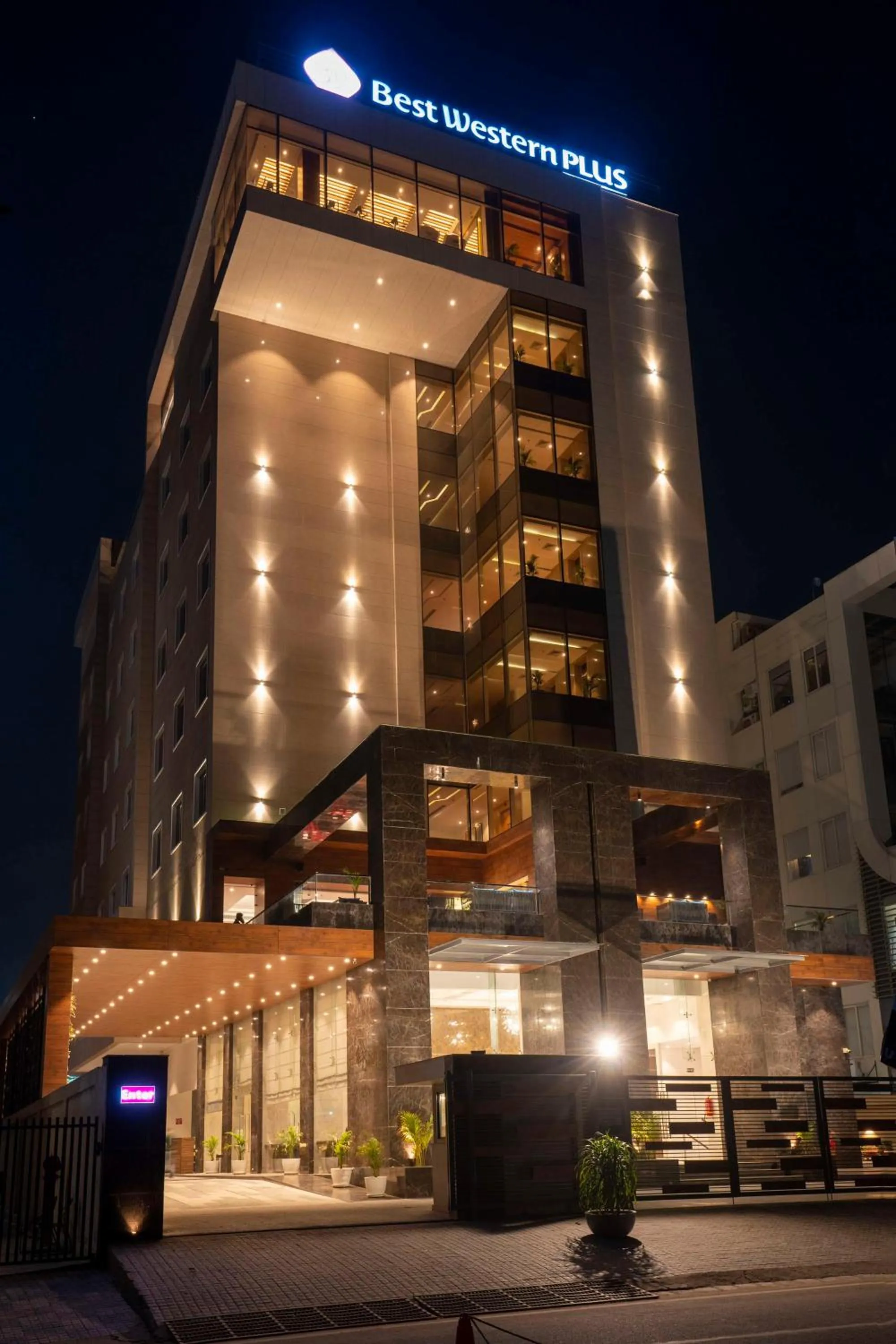 Property building in Best Western Plus Chandigarh Mohali