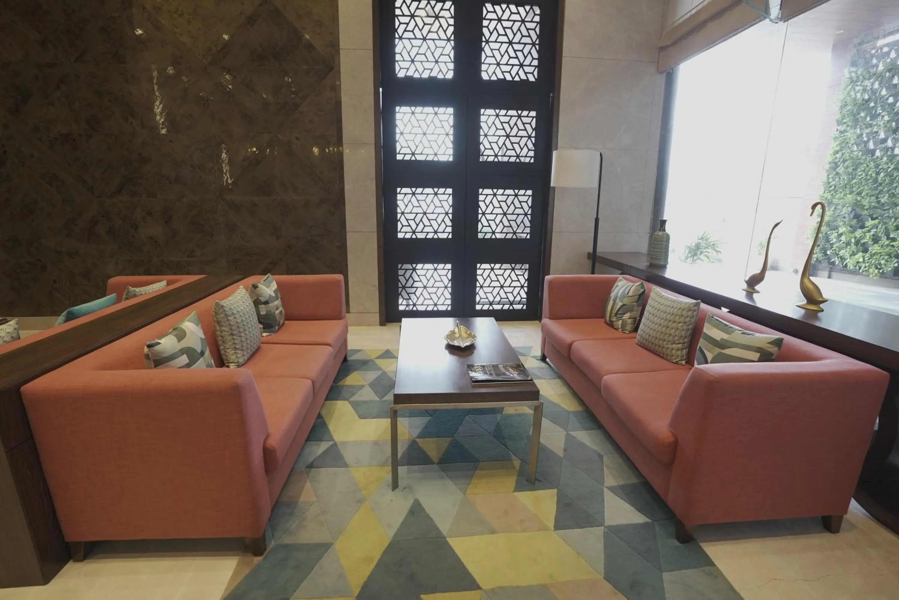 Lobby or reception in Best Western Plus Chandigarh Mohali