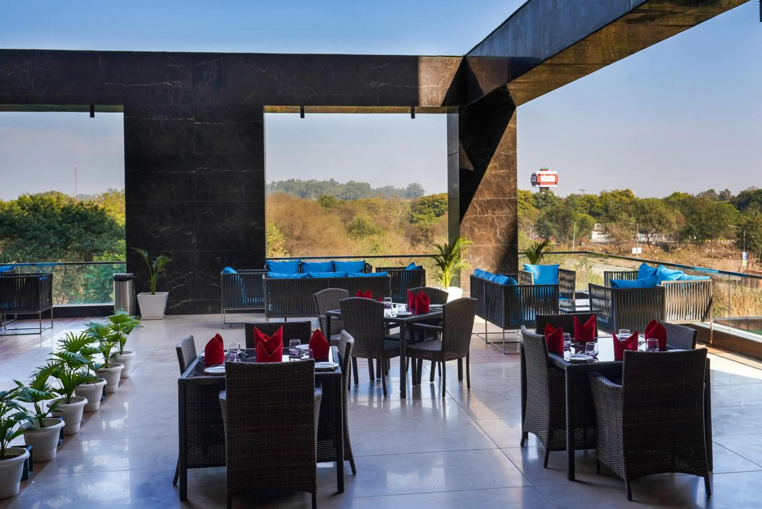 Restaurant/places to eat in Best Western Plus Chandigarh Mohali Restaurant/places to eat in Best Western Plus Chandigarh Mohali