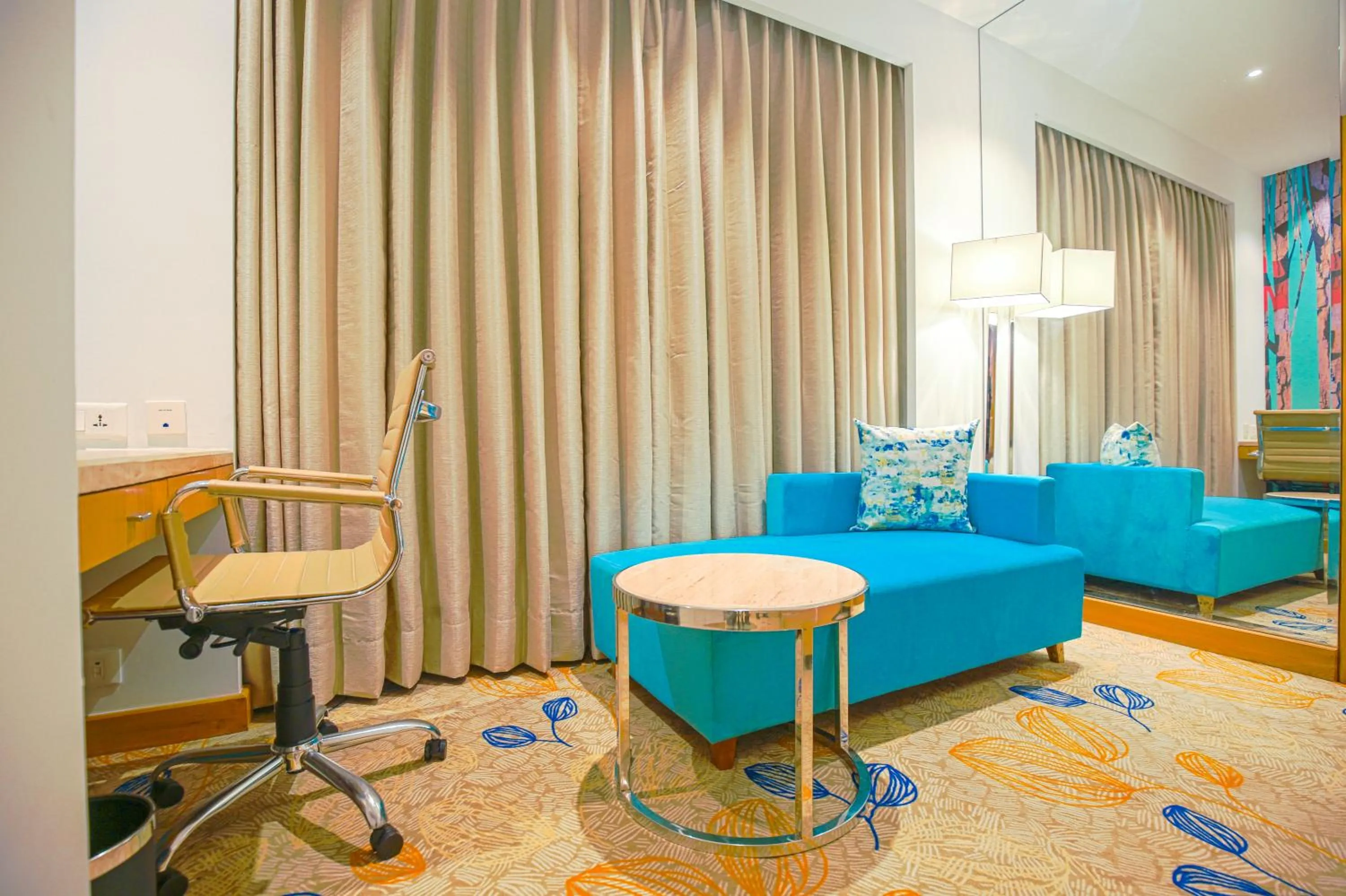 Seating area in Best Western Plus Chandigarh Mohali