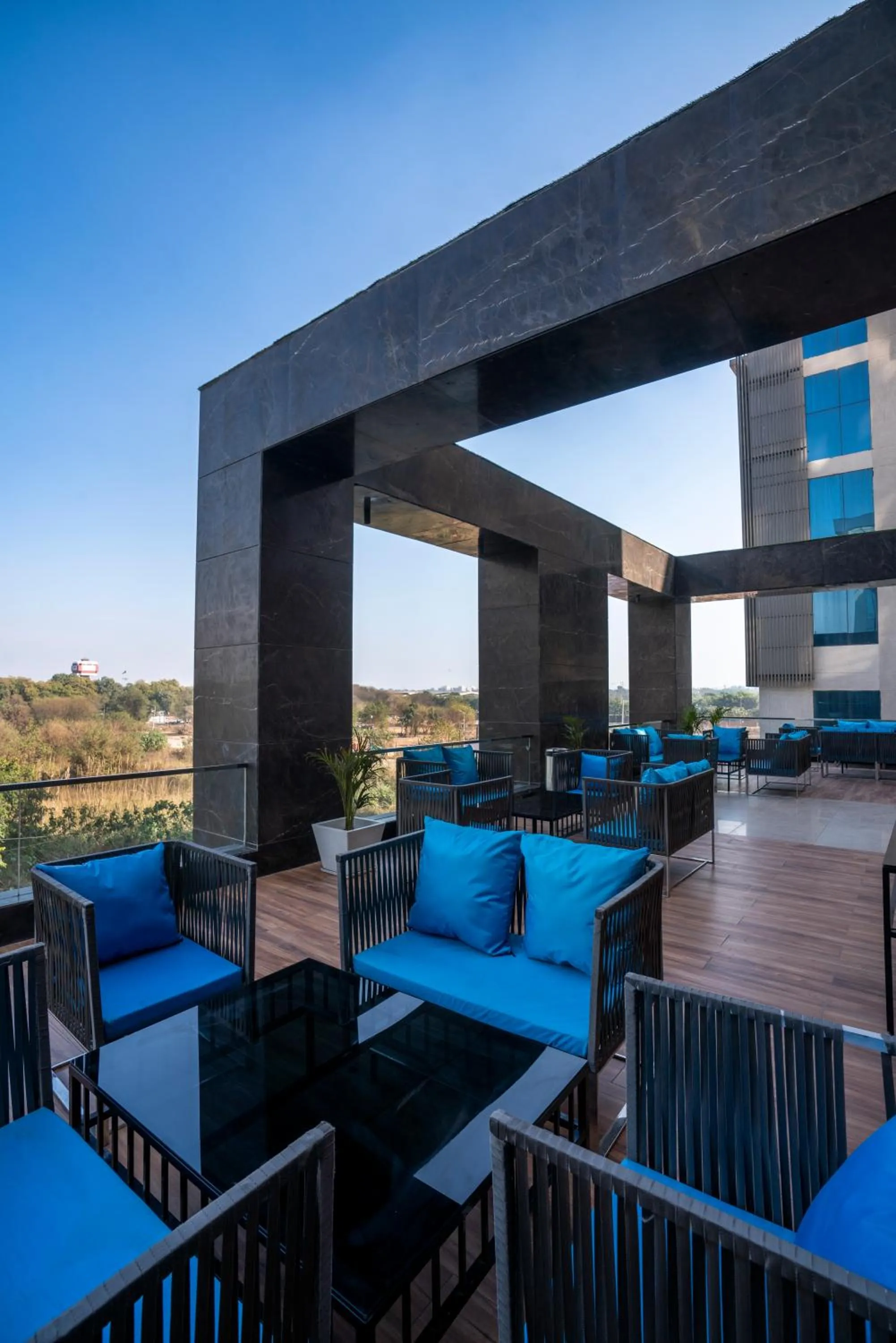 Restaurant/places to eat in Best Western Plus Chandigarh Mohali