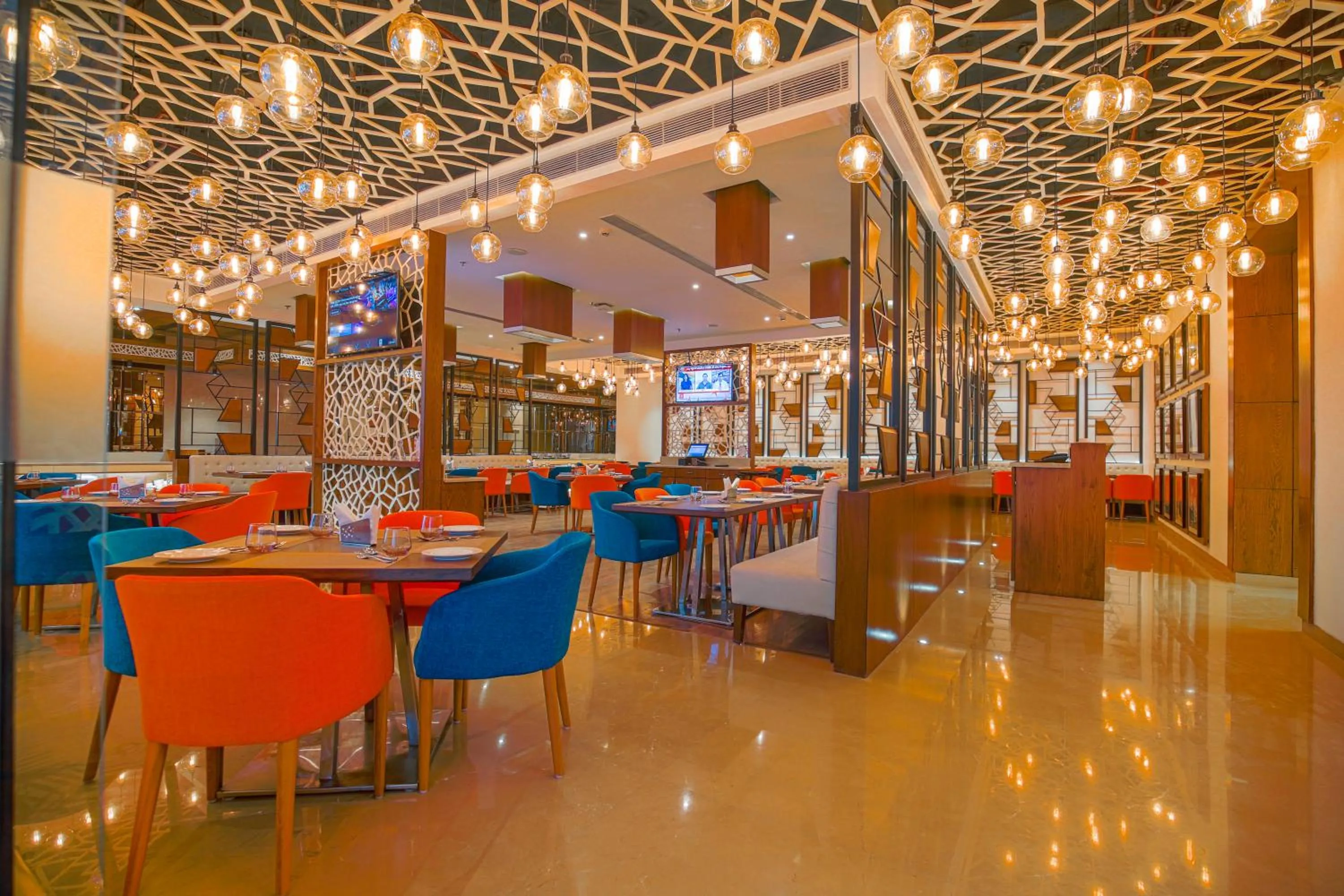 Restaurant/places to eat in Best Western Plus Chandigarh Mohali