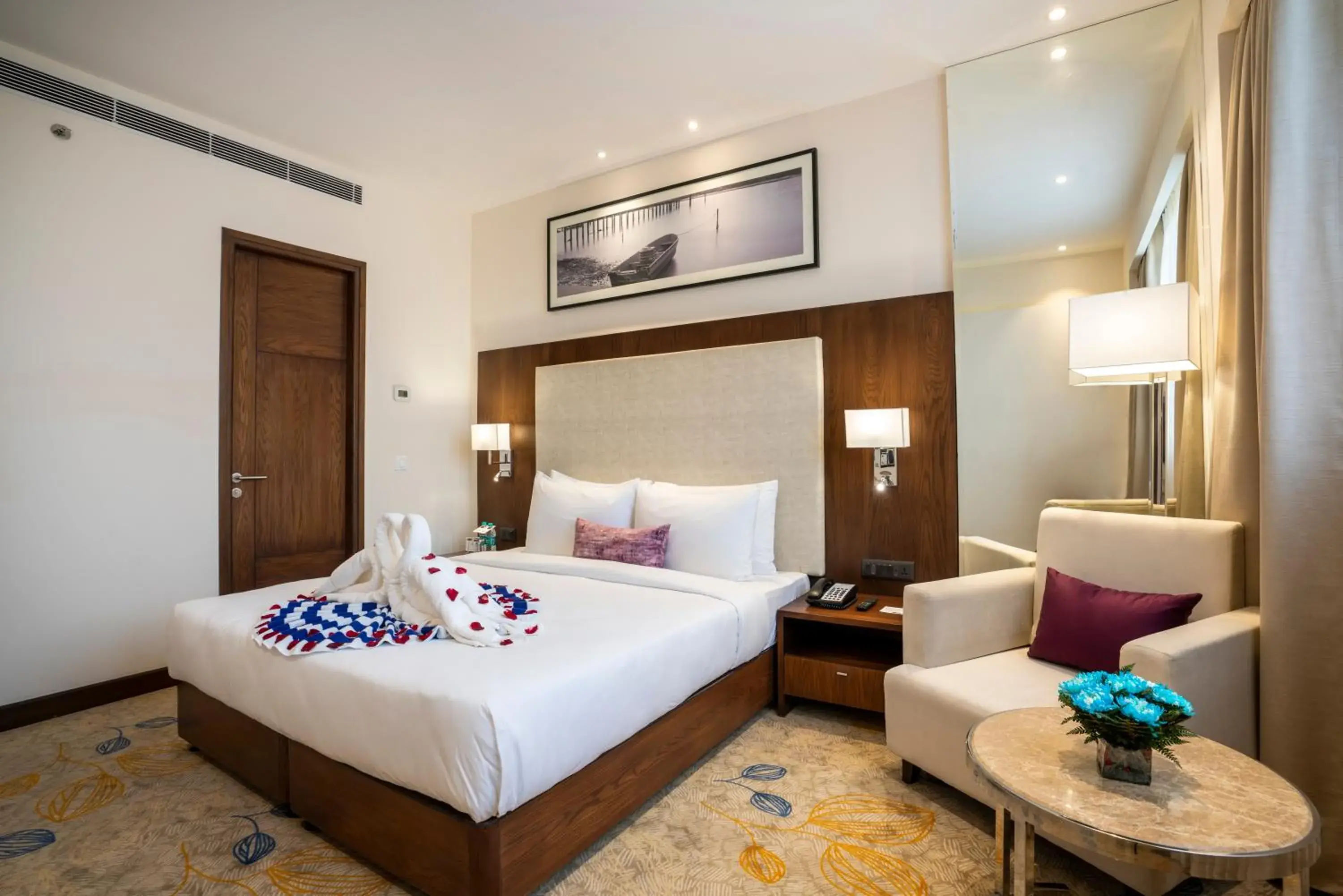 Bedroom, Bed in Best Western Plus Chandigarh Mohali Bedroom, Bed in Best Western Plus Chandigarh Mohali
