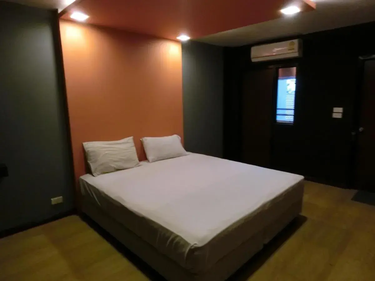 Bed in NewYork Suite Hotel Bed in NewYork Suite Hotel