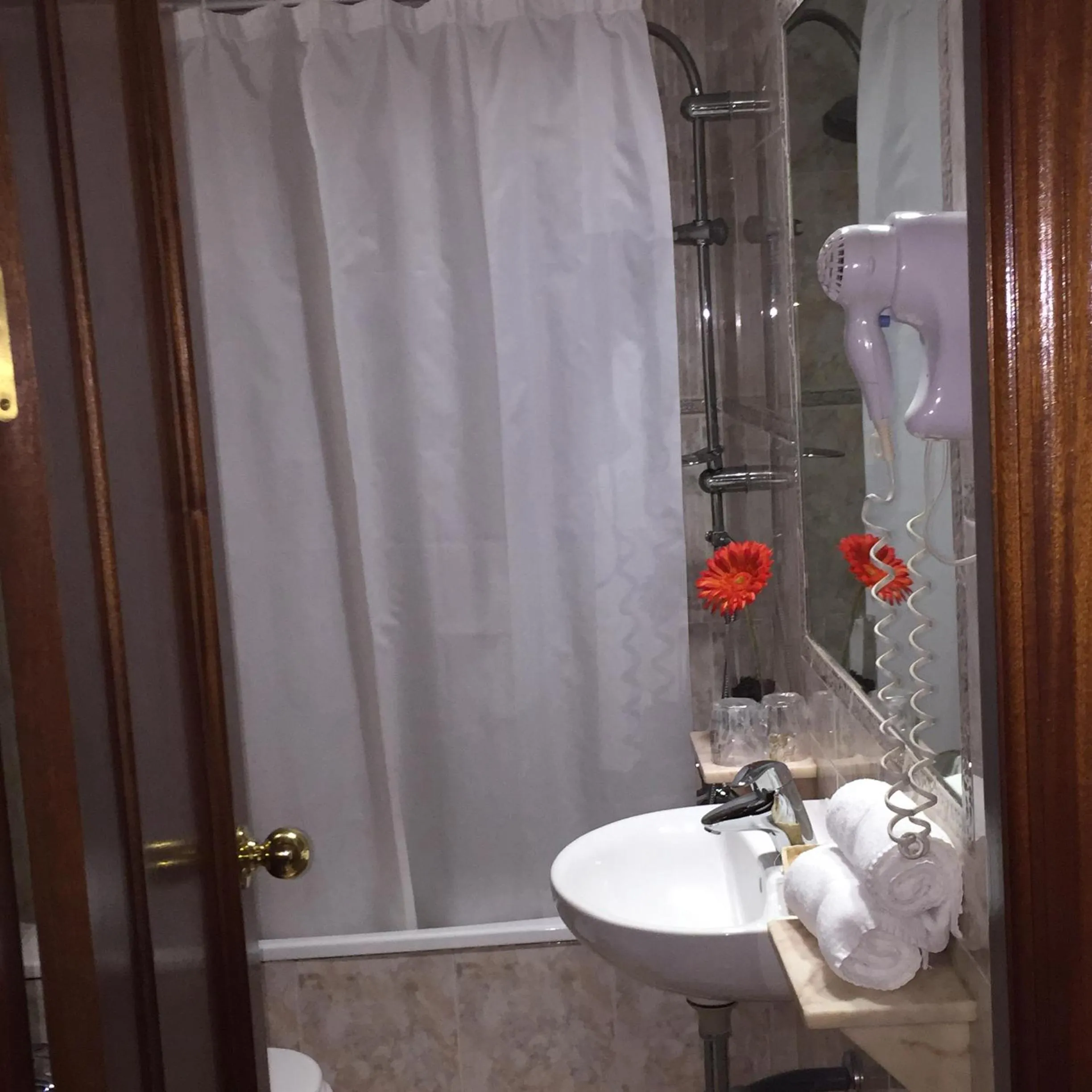 Bathroom in Hotel Martin