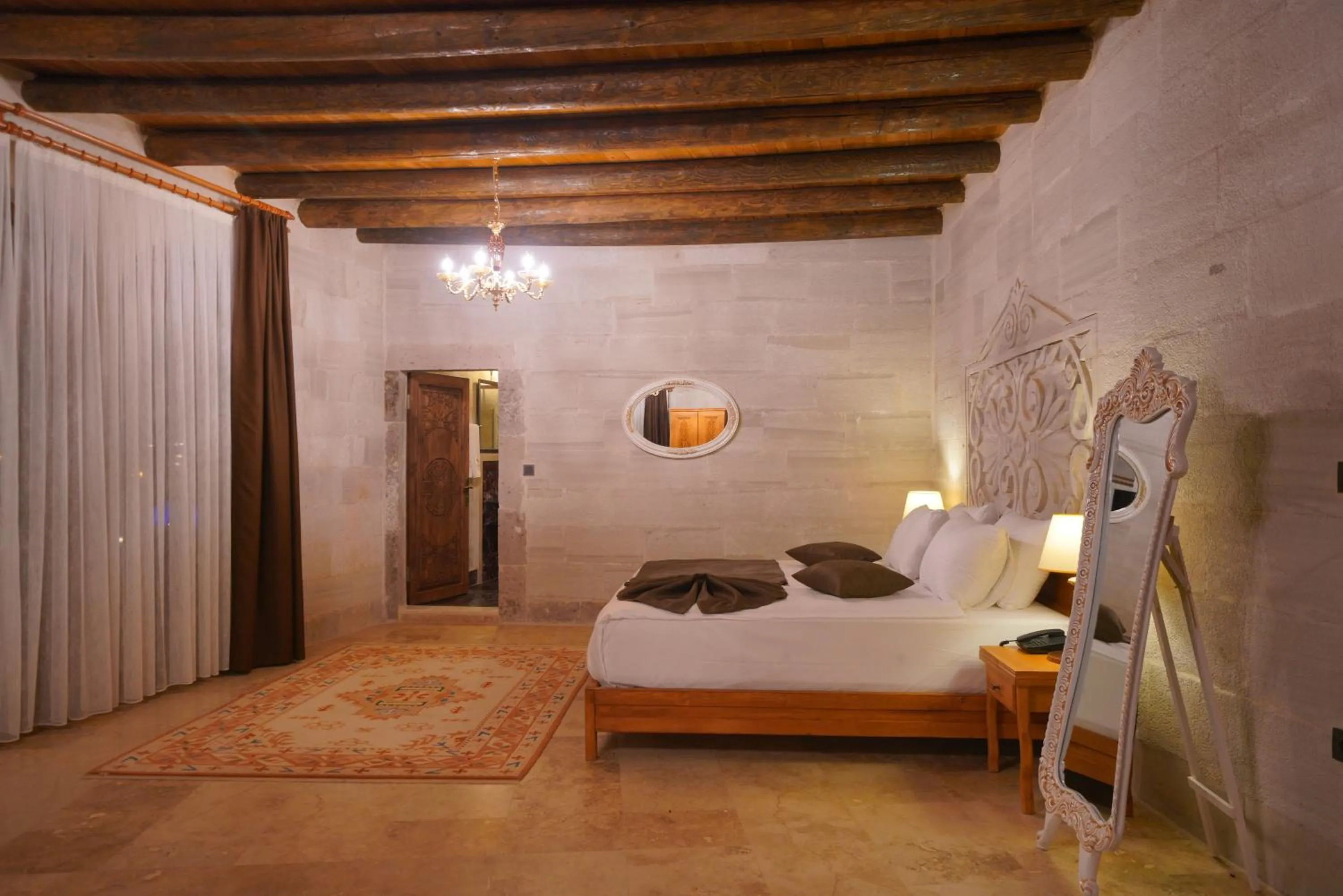Bed in Cappadocia Secret Hill Cave Suites