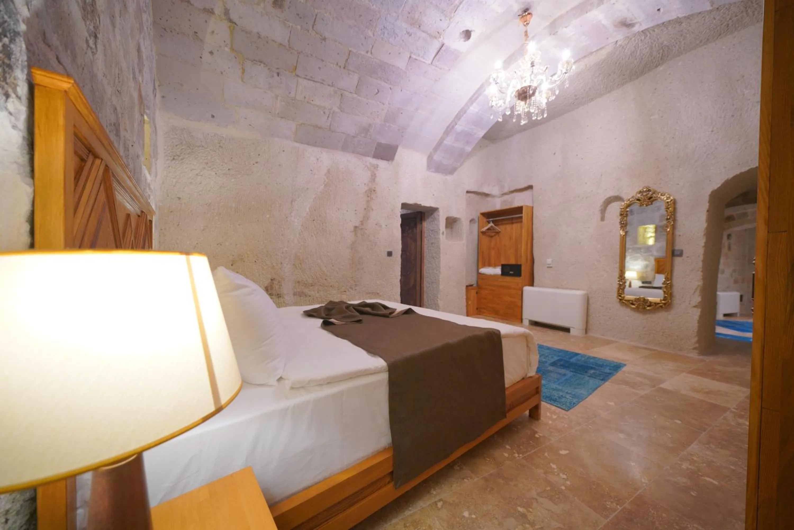 Bed in Cappadocia Secret Hill Cave Suites