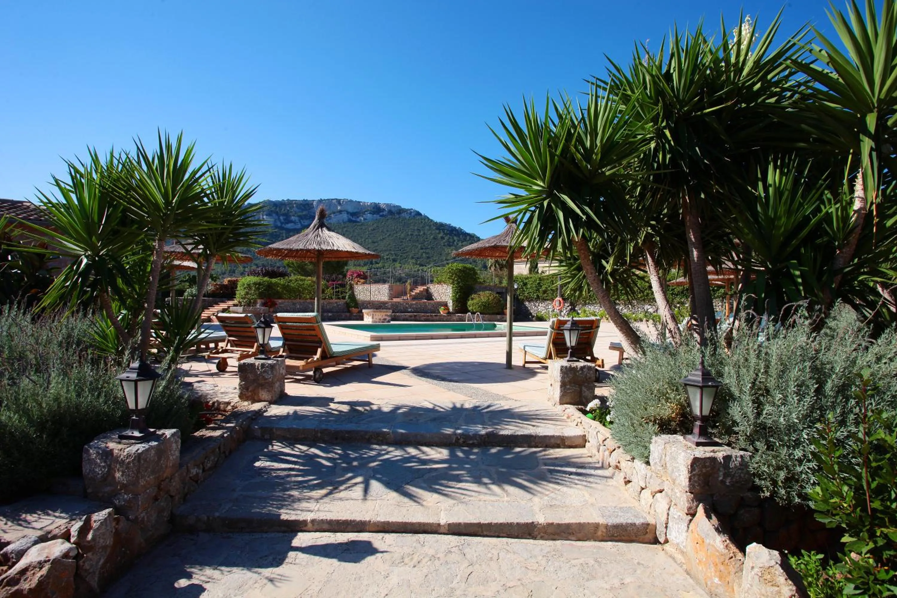 Swimming pool in Ca's Garriguer