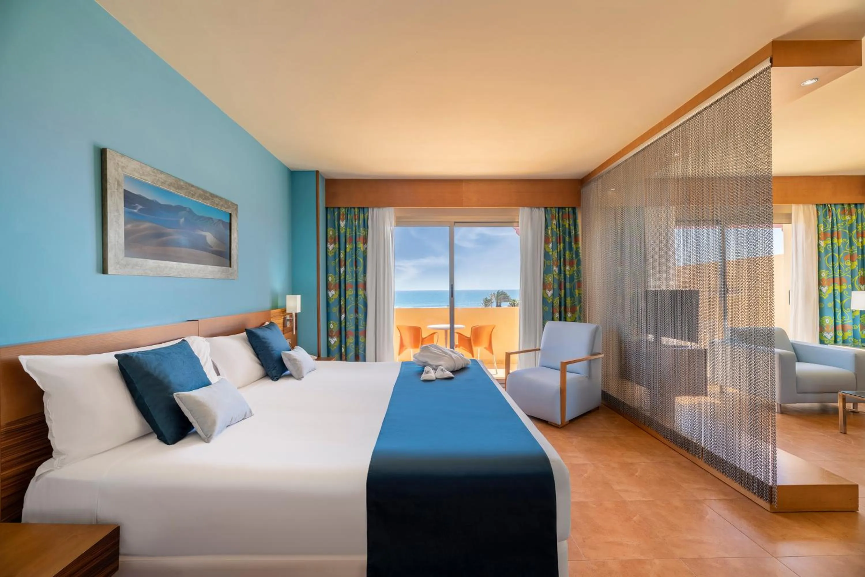 Bed in Elba Carlota Beach & Golf Resort