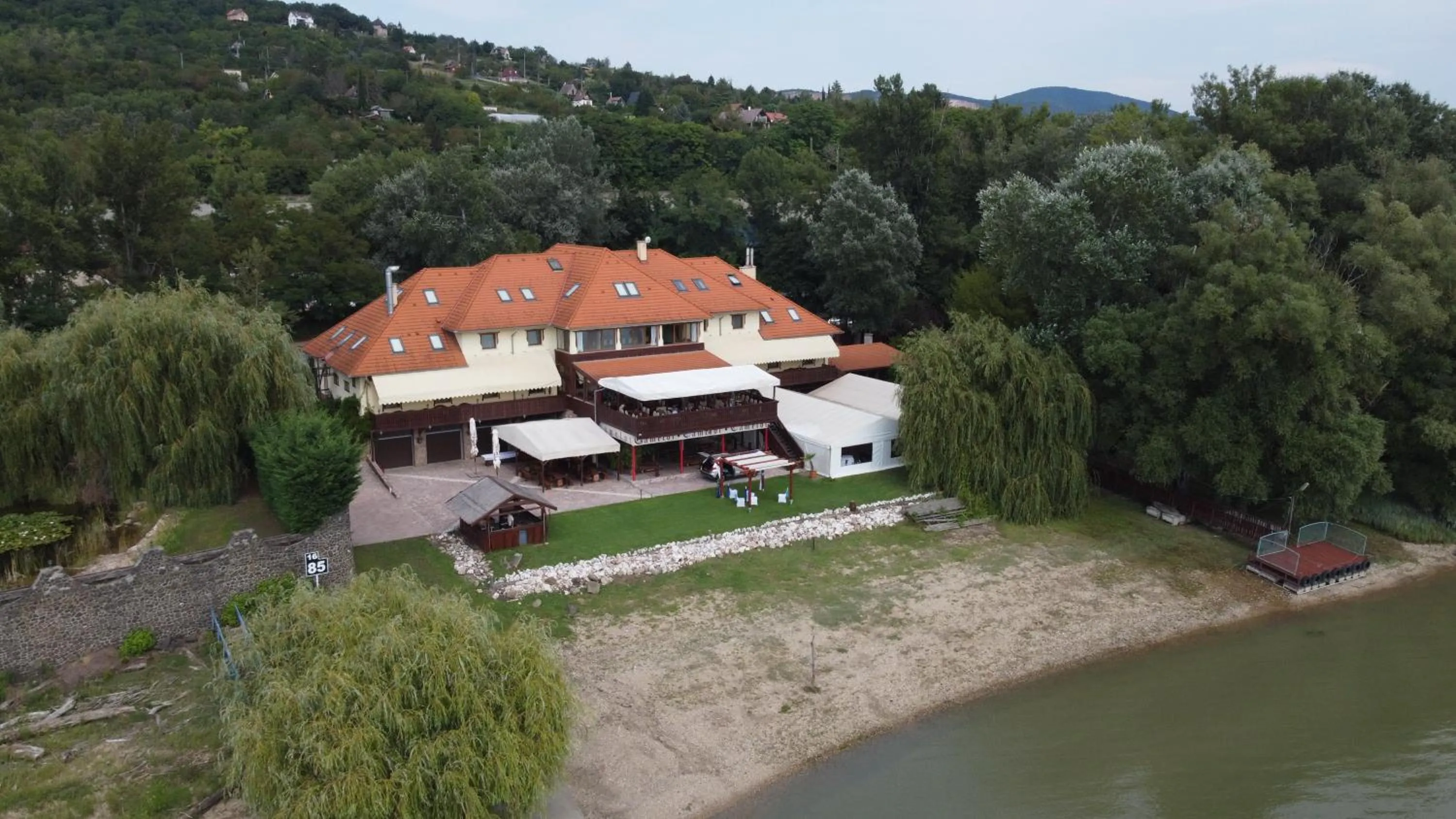 Camelot Club Hotel