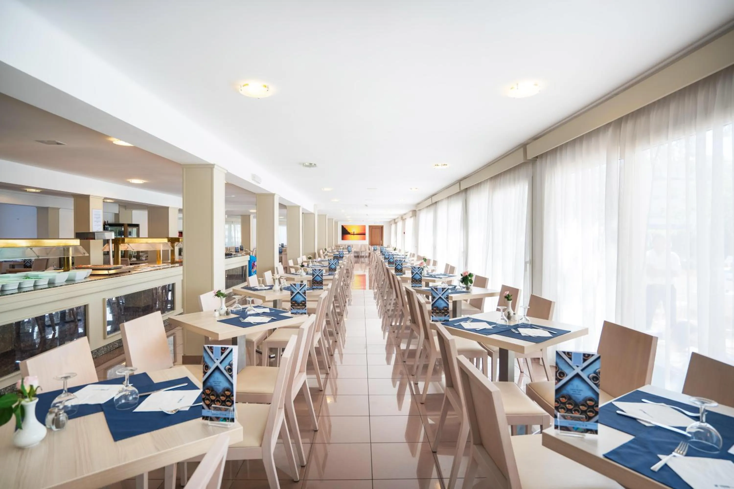 Restaurant/places to eat in THB Dos Playas - Adults Only