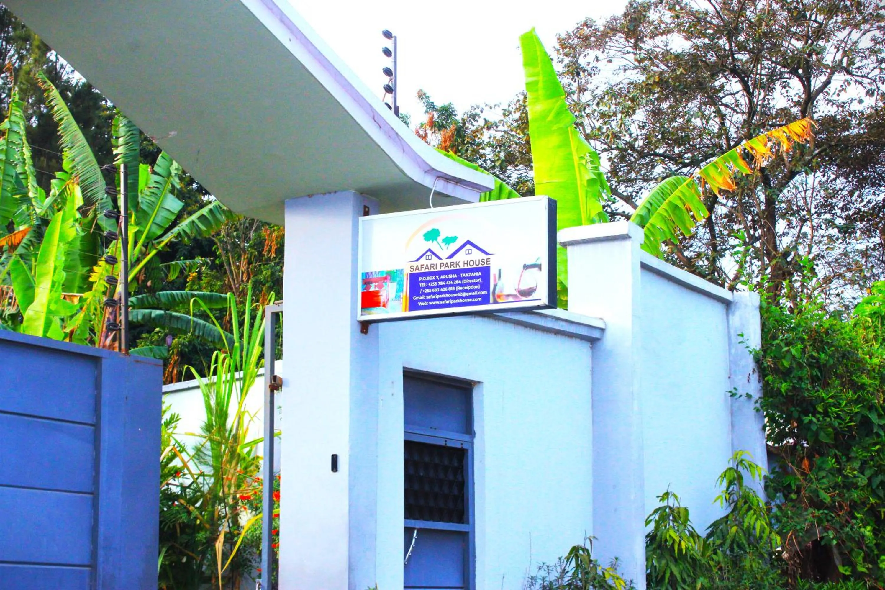 Day in Safari Park House