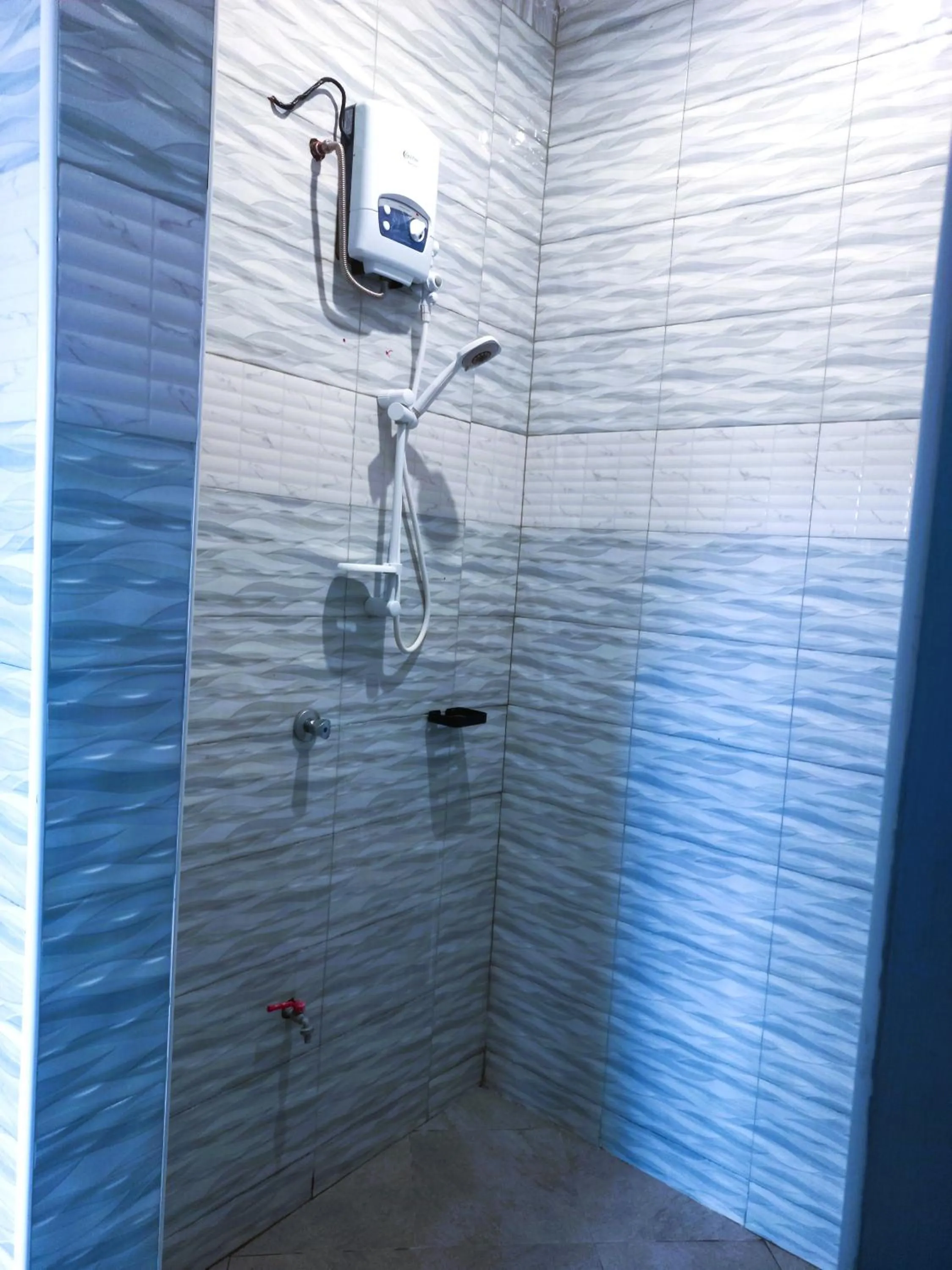 Shower in Safari Park House