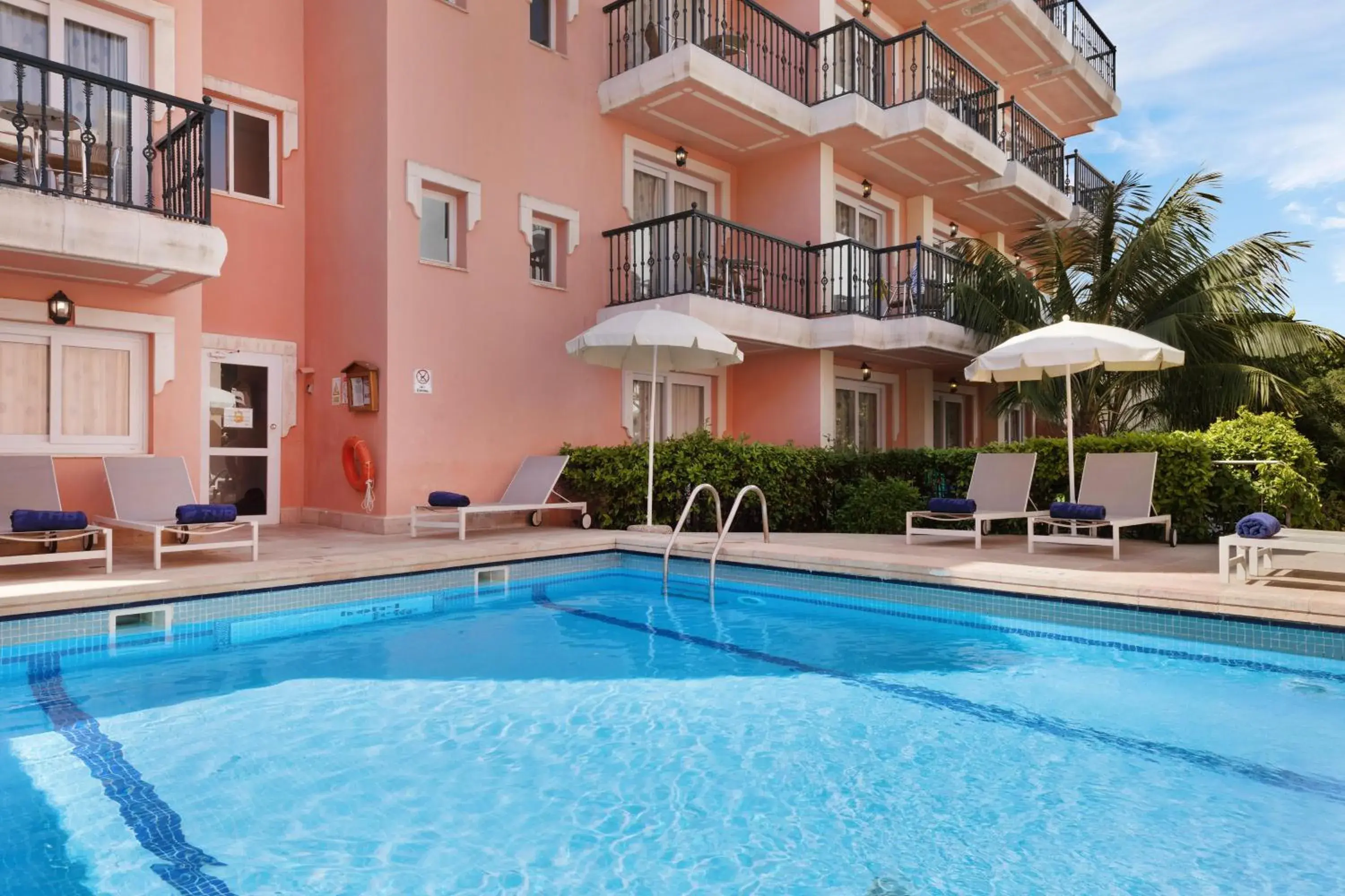 Swimming pool in THB Felip - Adults Only Swimming pool in THB Felip - Adults Only