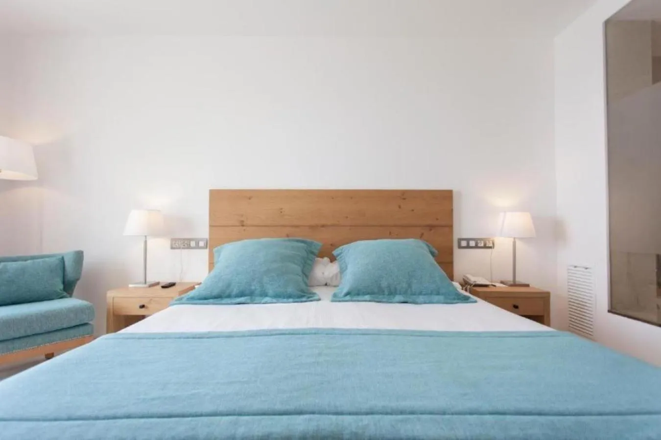 Bedroom, Bed in Hotel Bendinat