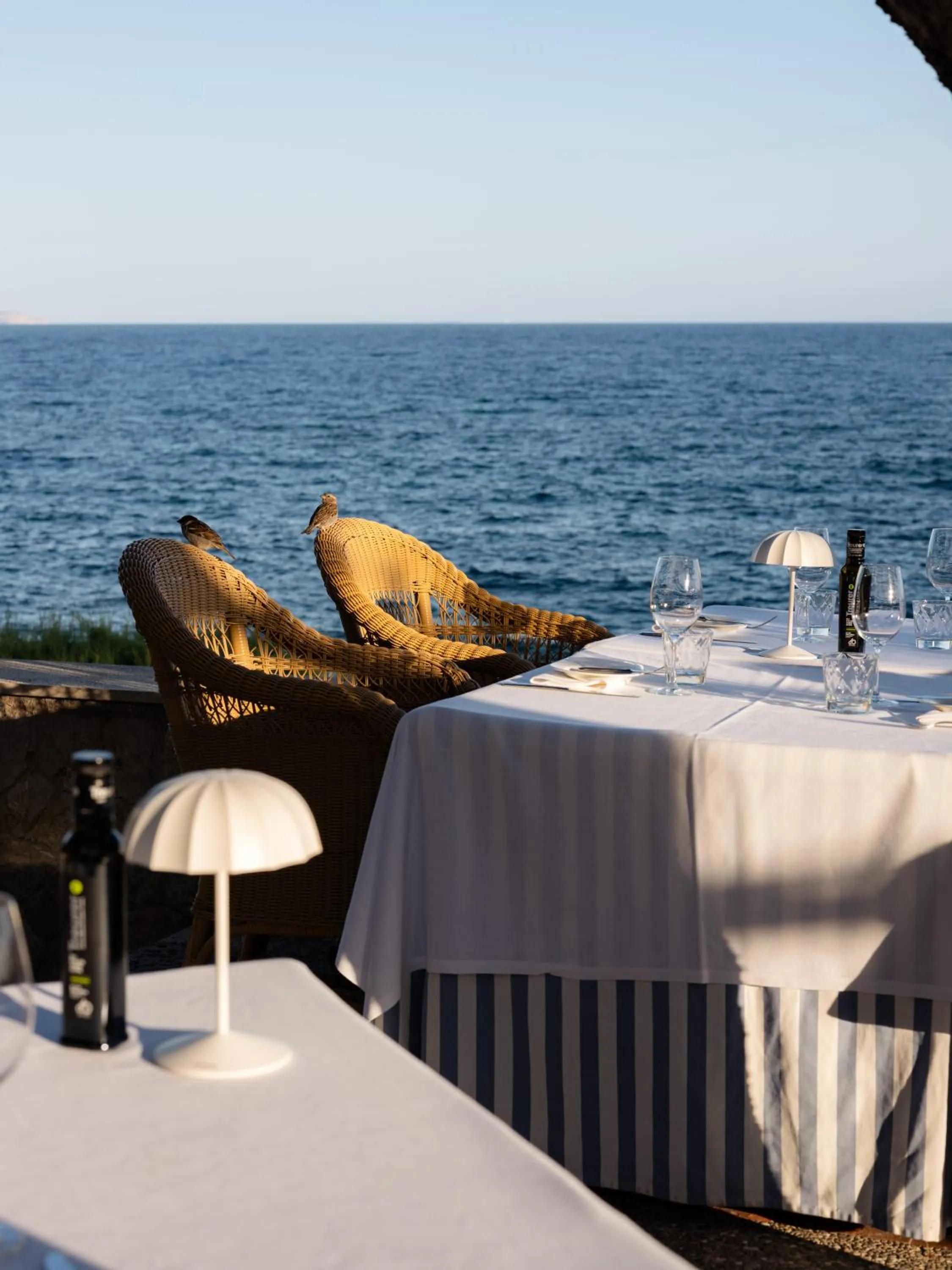 Restaurant/places to eat in Hotel Bendinat