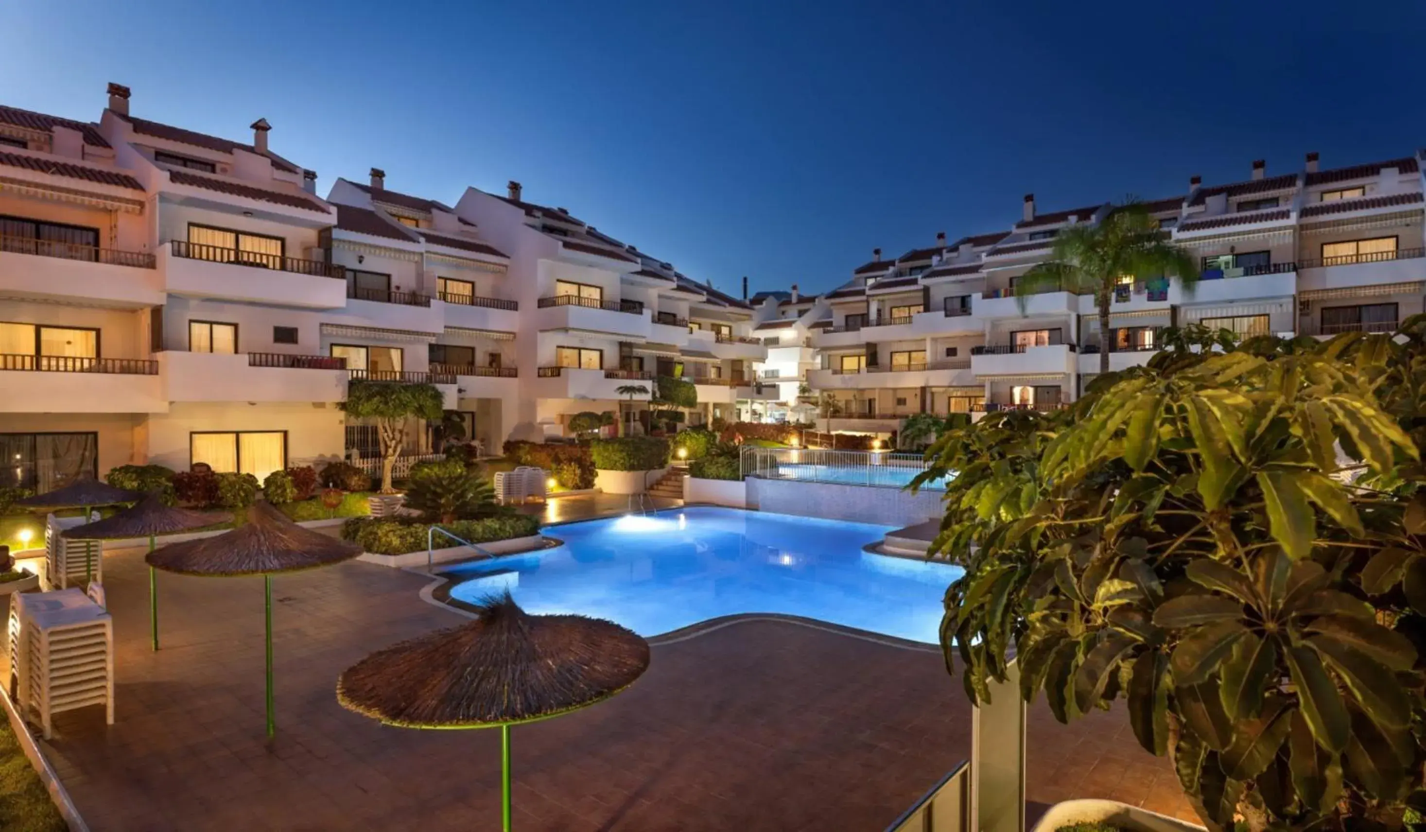 Swimming pool in Apartamentos HG Cristian Sur Swimming pool in Apartamentos HG Cristian Sur