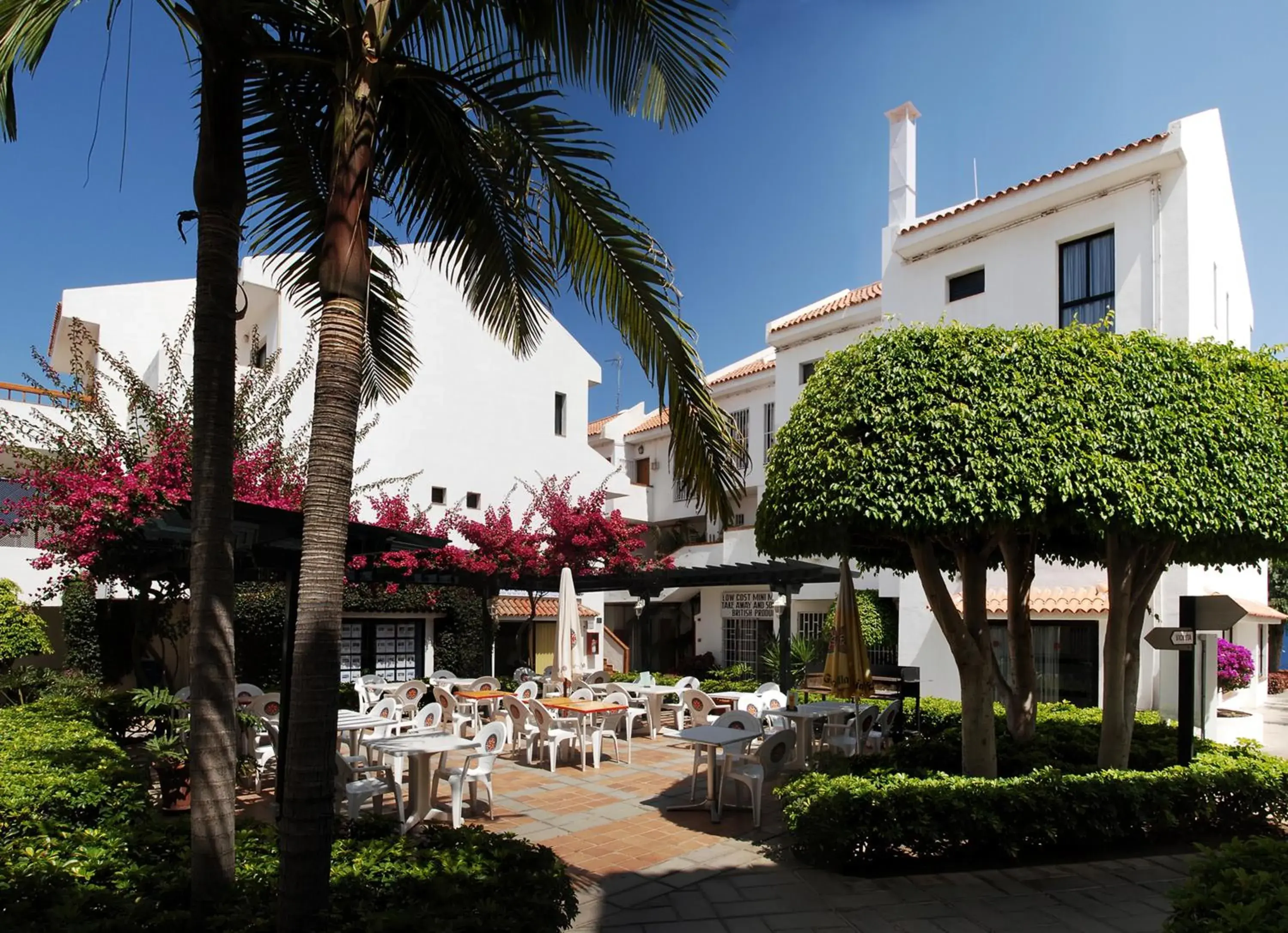 Restaurant/places to eat in Apartamentos HG Cristian Sur Restaurant/places to eat in Apartamentos HG Cristian Sur
