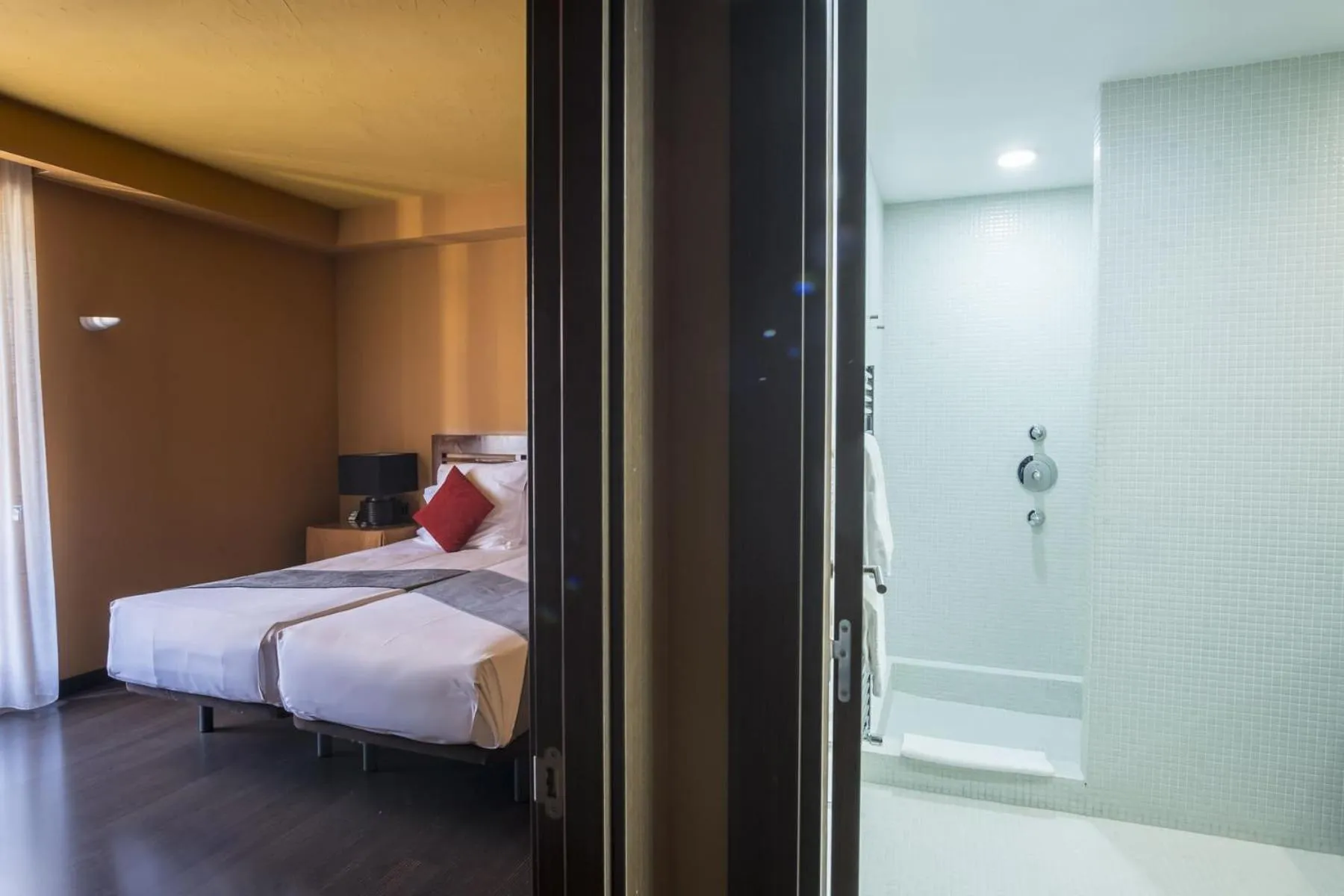 Photo of the whole room, Bed in Hotel Alda Castillo de Olite