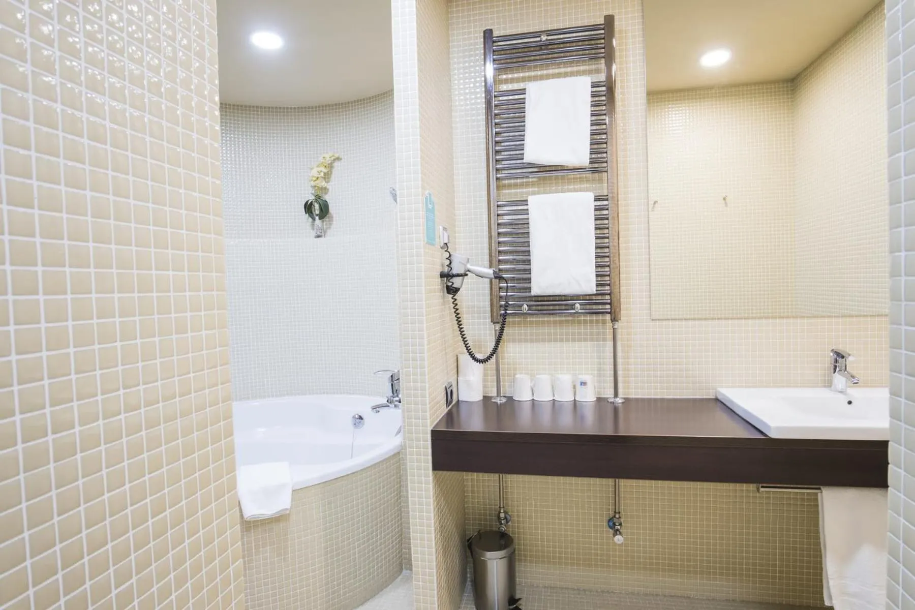 Bathroom in Hotel Alda Castillo de Olite