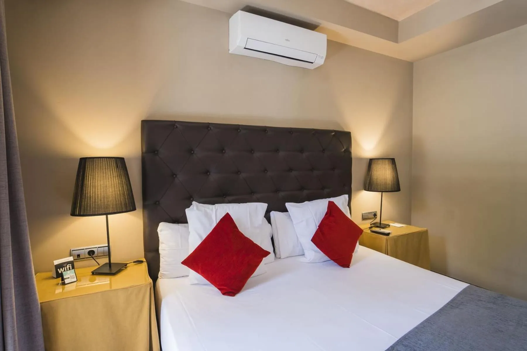 Bed in Hotel Alda Castillo de Olite