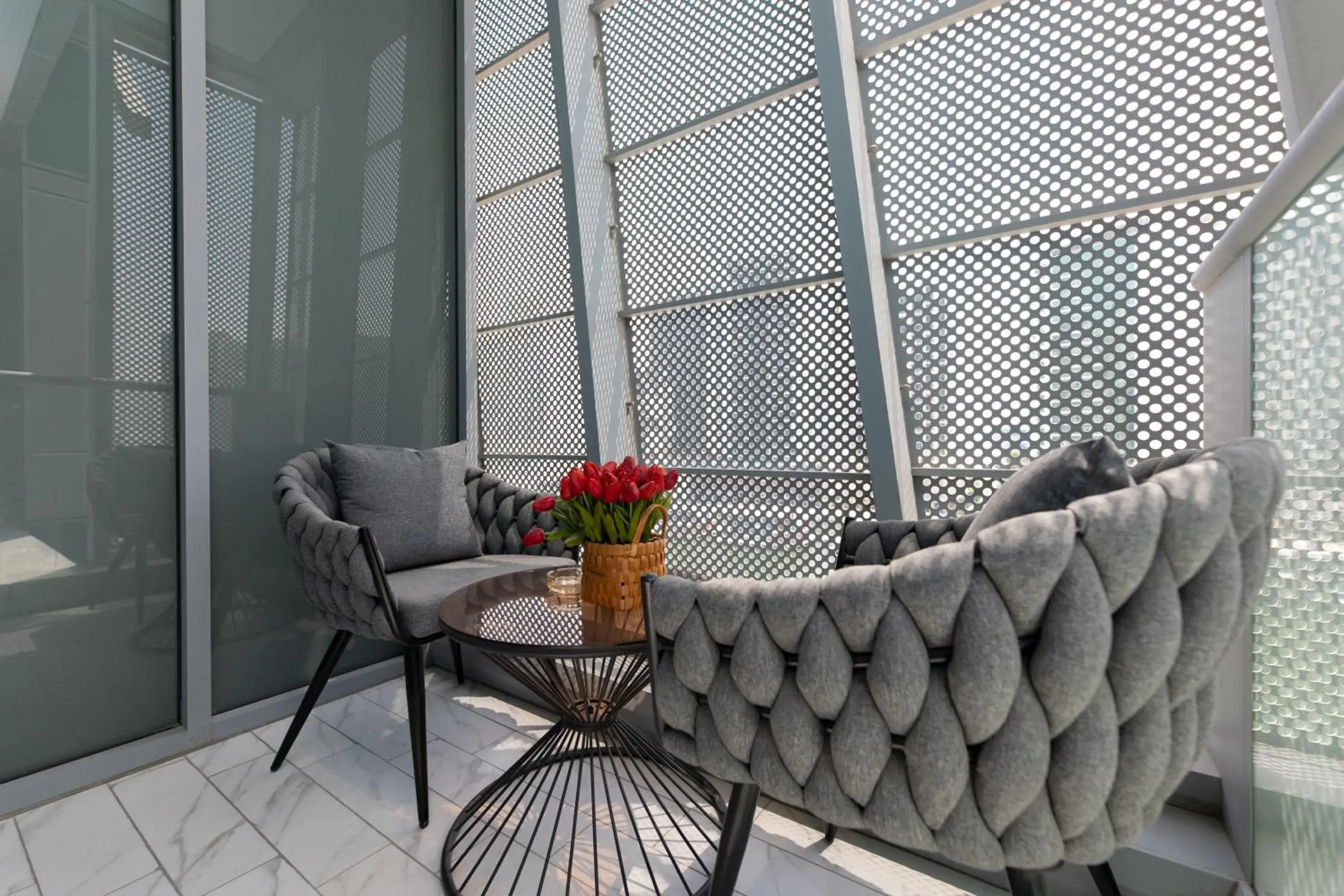 One-Bedroom with Balcony and Canal view in SIMPLY COMFORT in J ONE Tower One-Bedroom with Balcony and Canal view in SIMPLY COMFORT in J ONE Tower