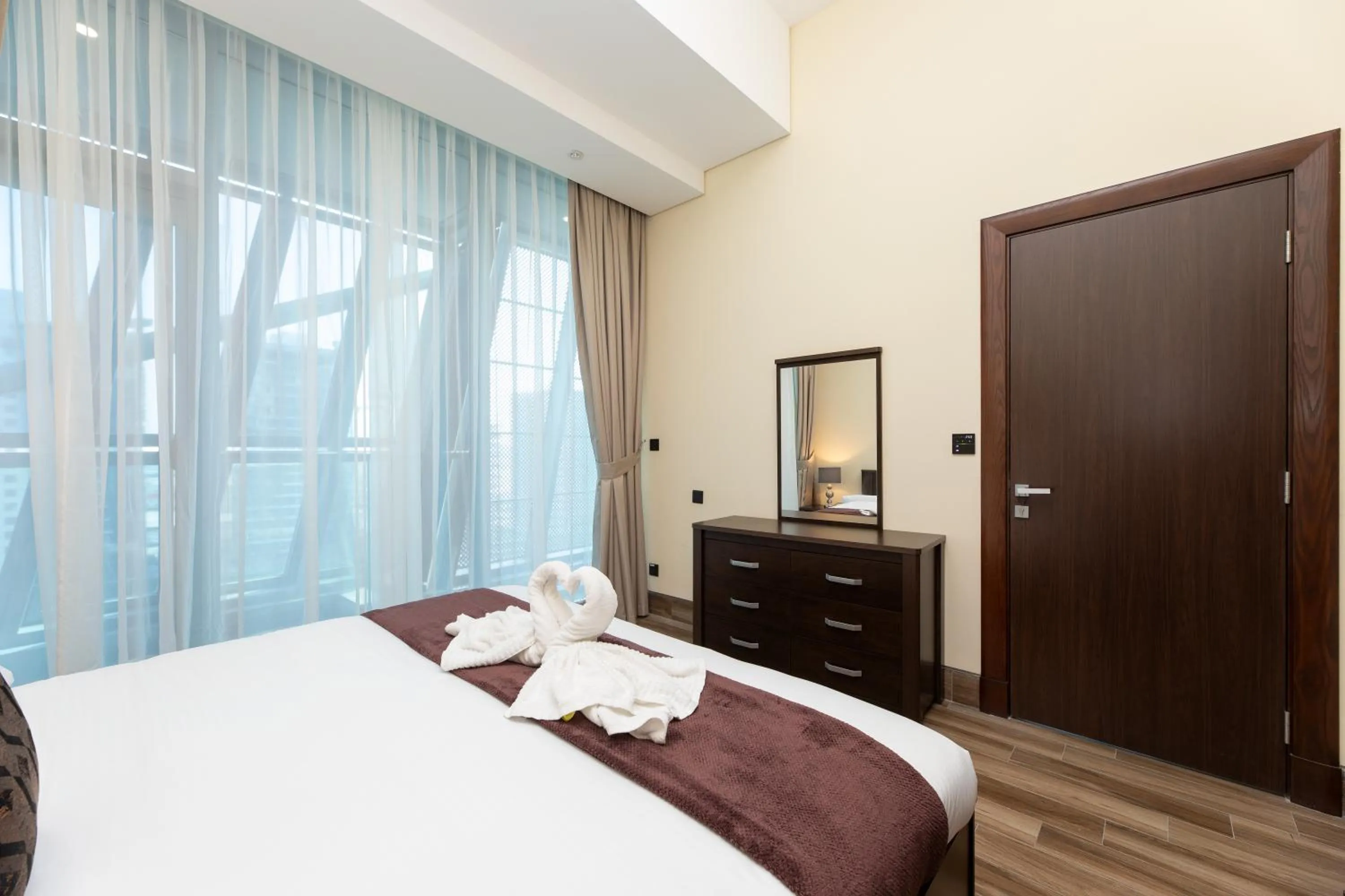 Bed in SIMPLY COMFORT in J ONE Tower