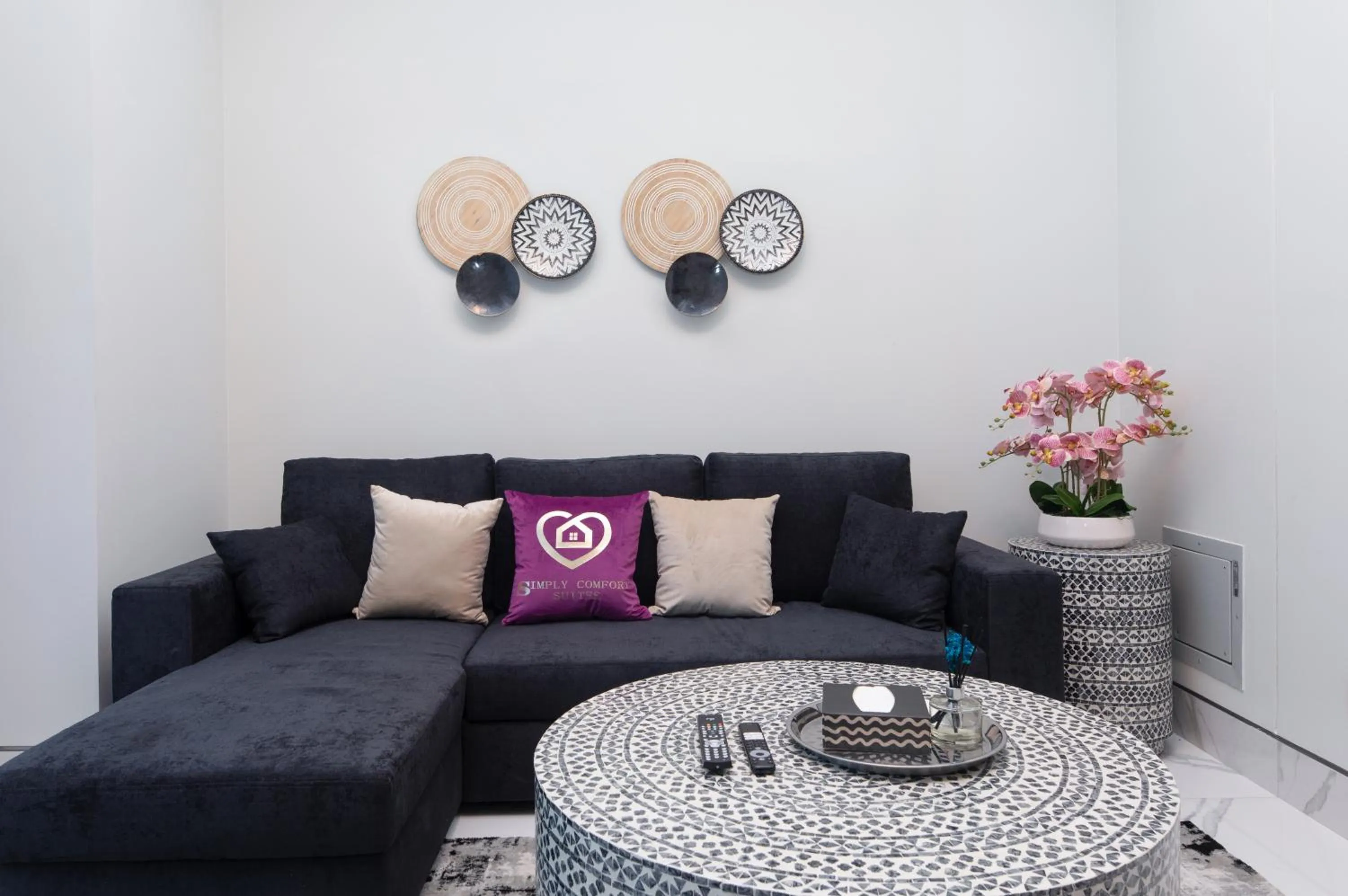 Living room in SIMPLY COMFORT in J ONE Tower