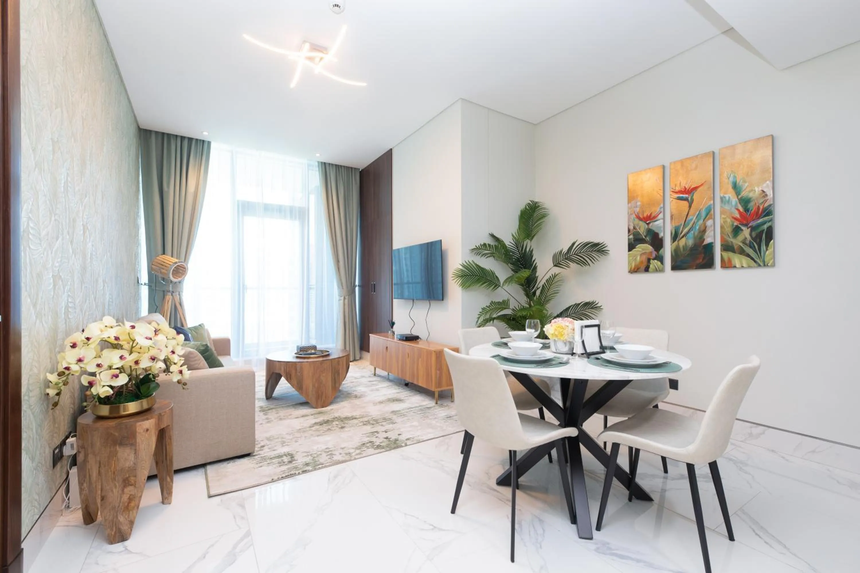 Living room in SIMPLY COMFORT in J ONE Tower