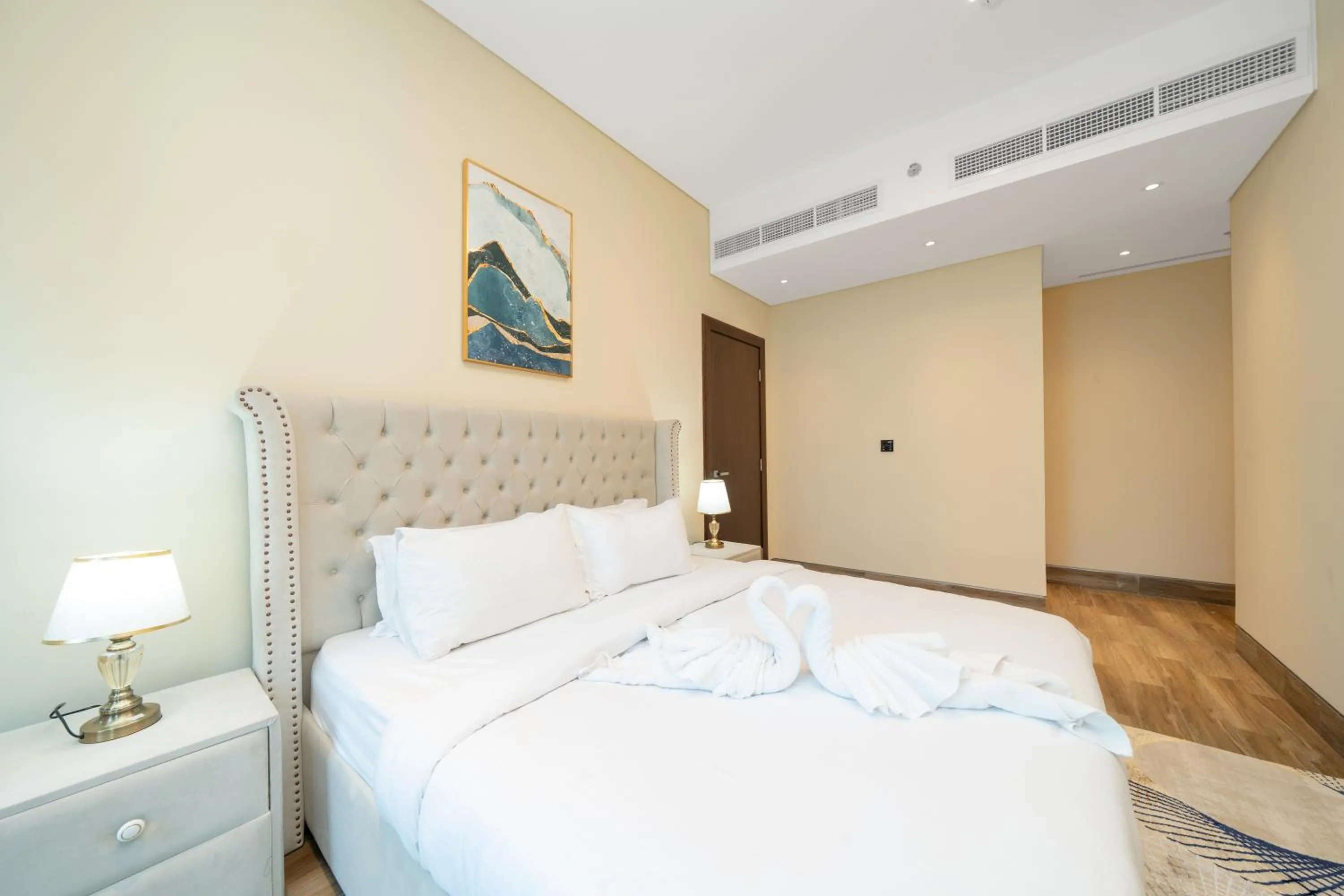 Bed in SIMPLY COMFORT in J ONE Tower