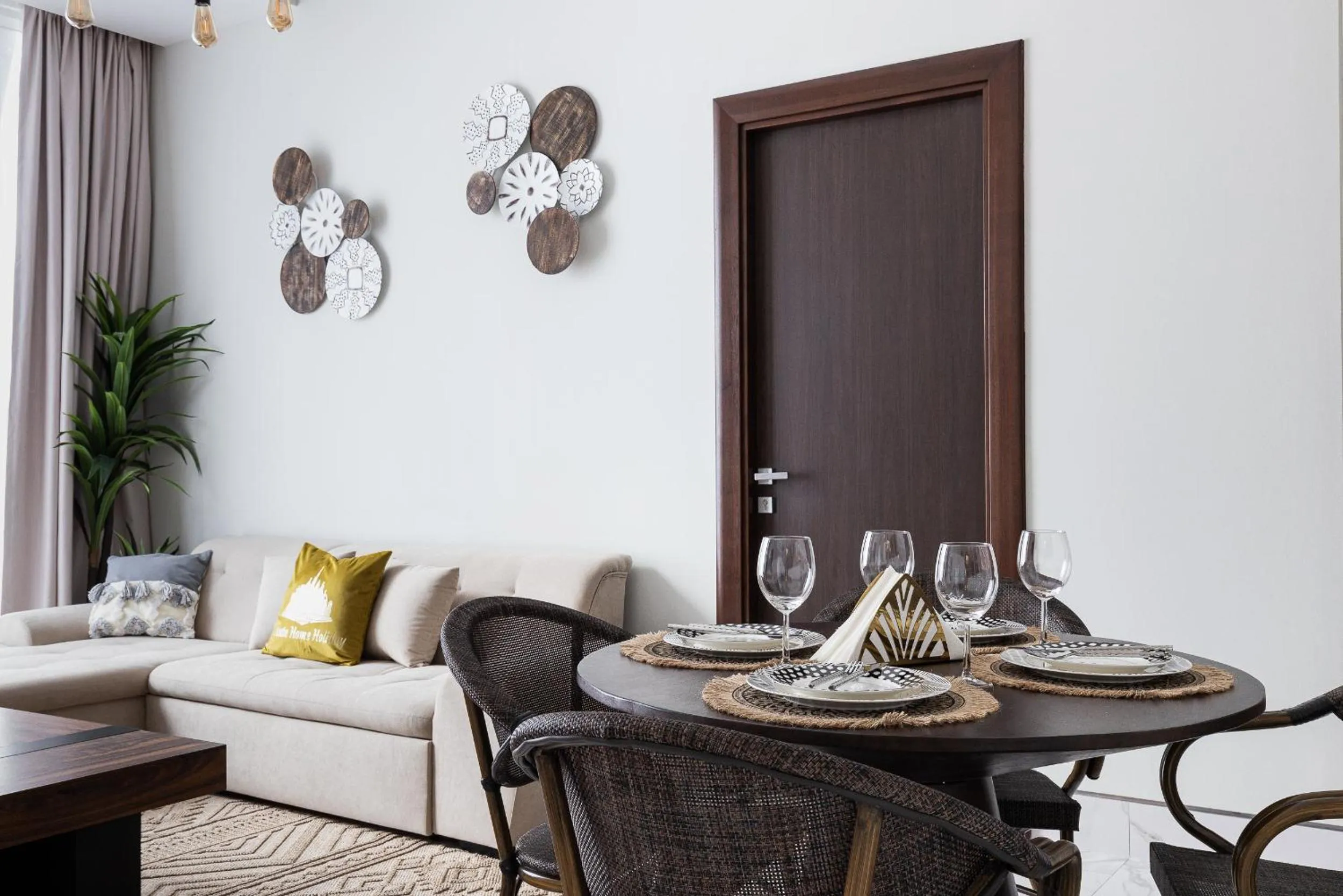 Living room in SIMPLY COMFORT in J ONE Tower