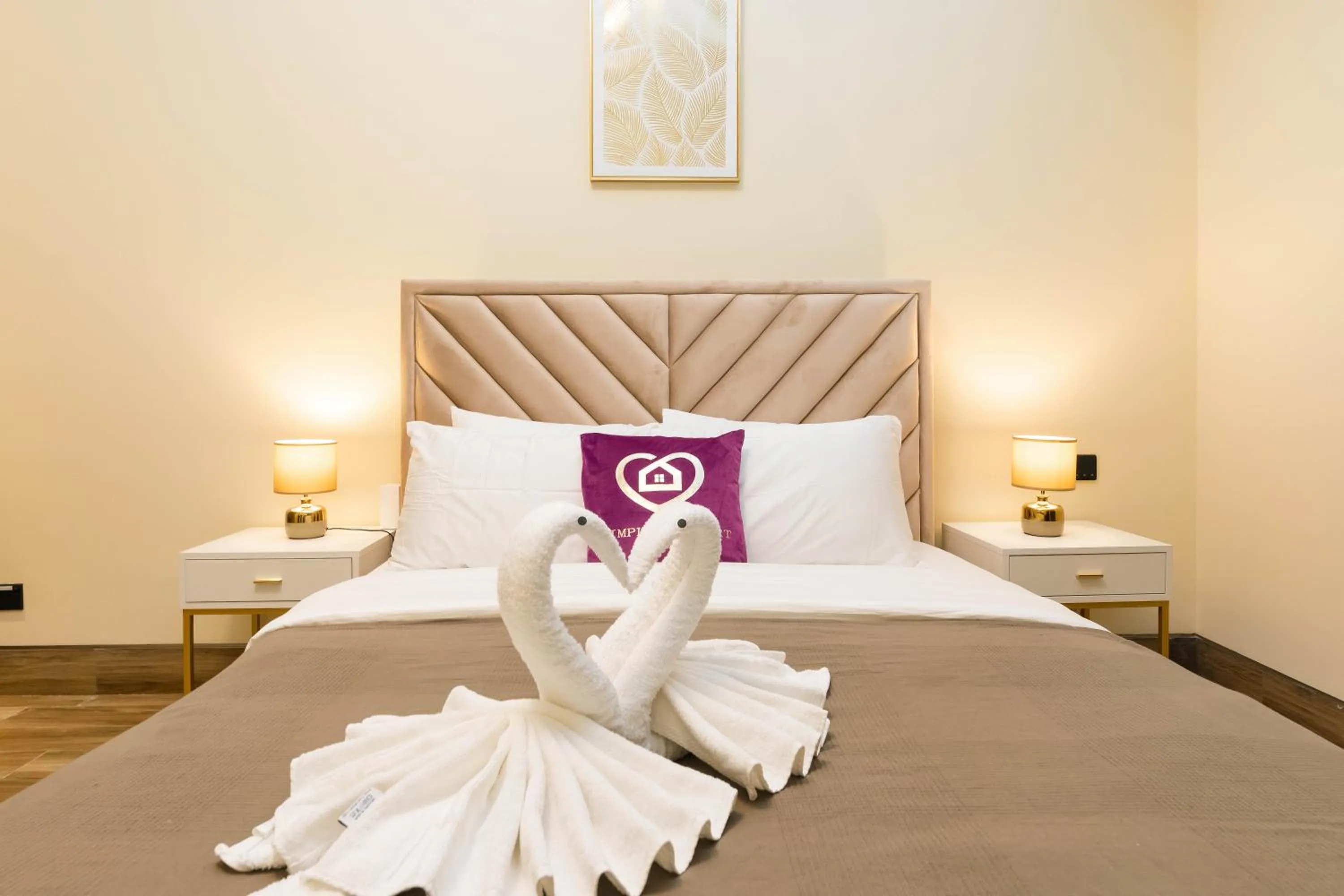 Bed in SIMPLY COMFORT in J ONE Tower