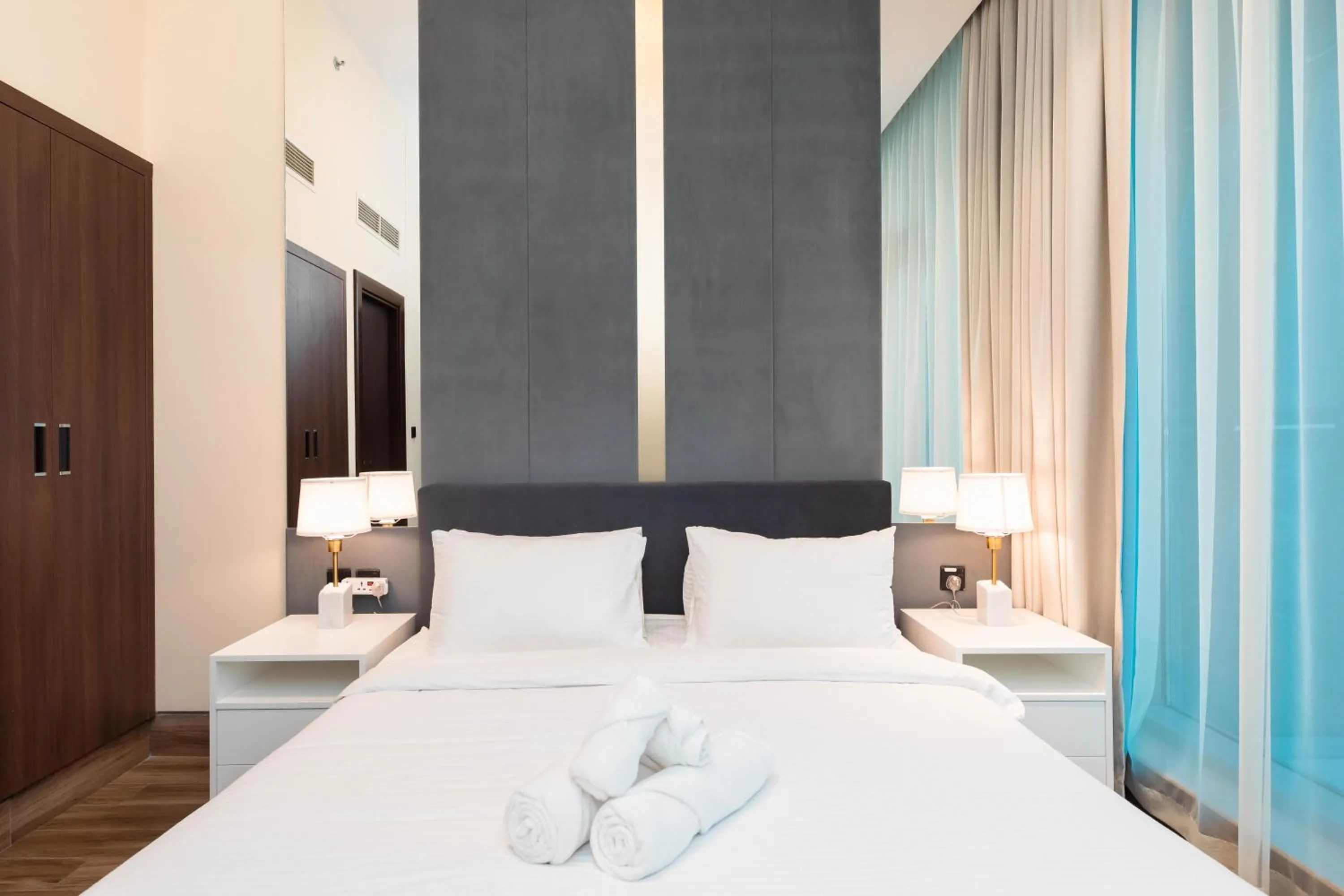 Bed in SIMPLY COMFORT in J ONE Tower